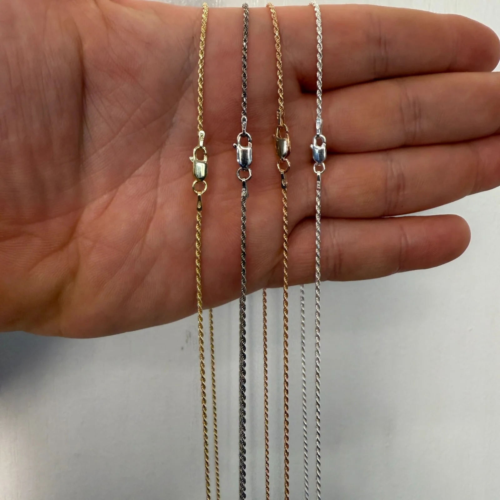 925 Sterling Silver 1.5mm Diamond Cut Rope Chain Necklace - Image 4