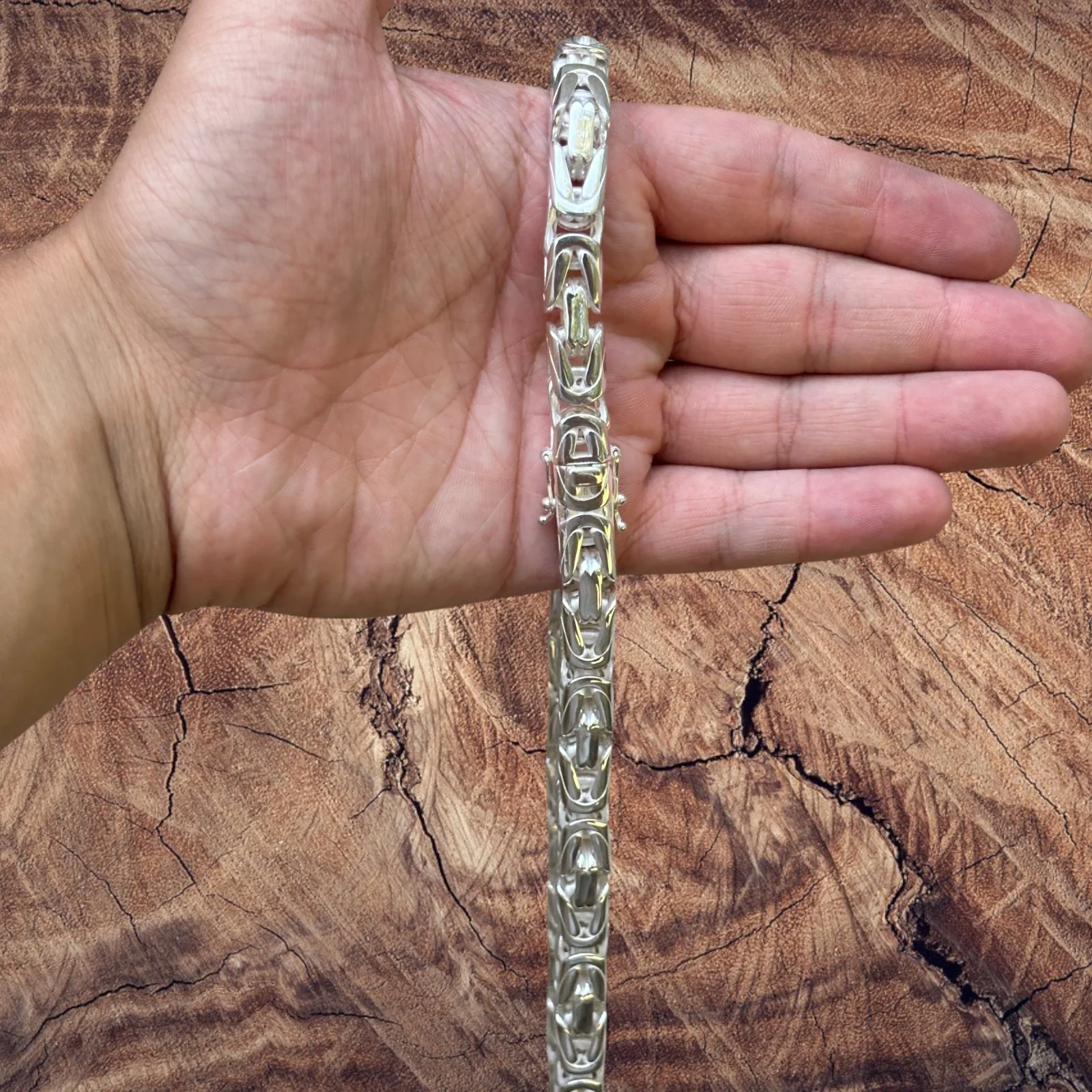 925 Sterling Silver 10mm Byzantine W. Box Clasp Chain Necklace - Image 3