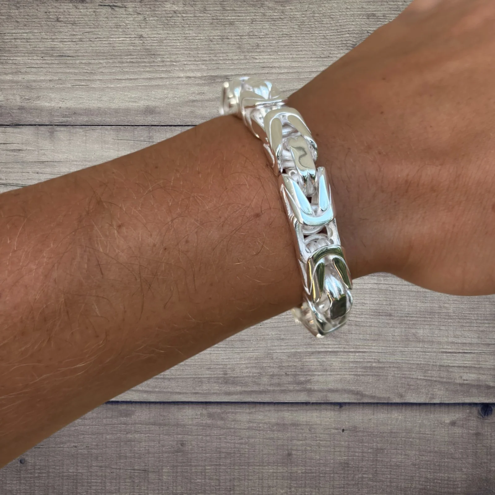925 Sterling Silver 10mm Byzantine W. Box Clasp Bracelet - Image 12