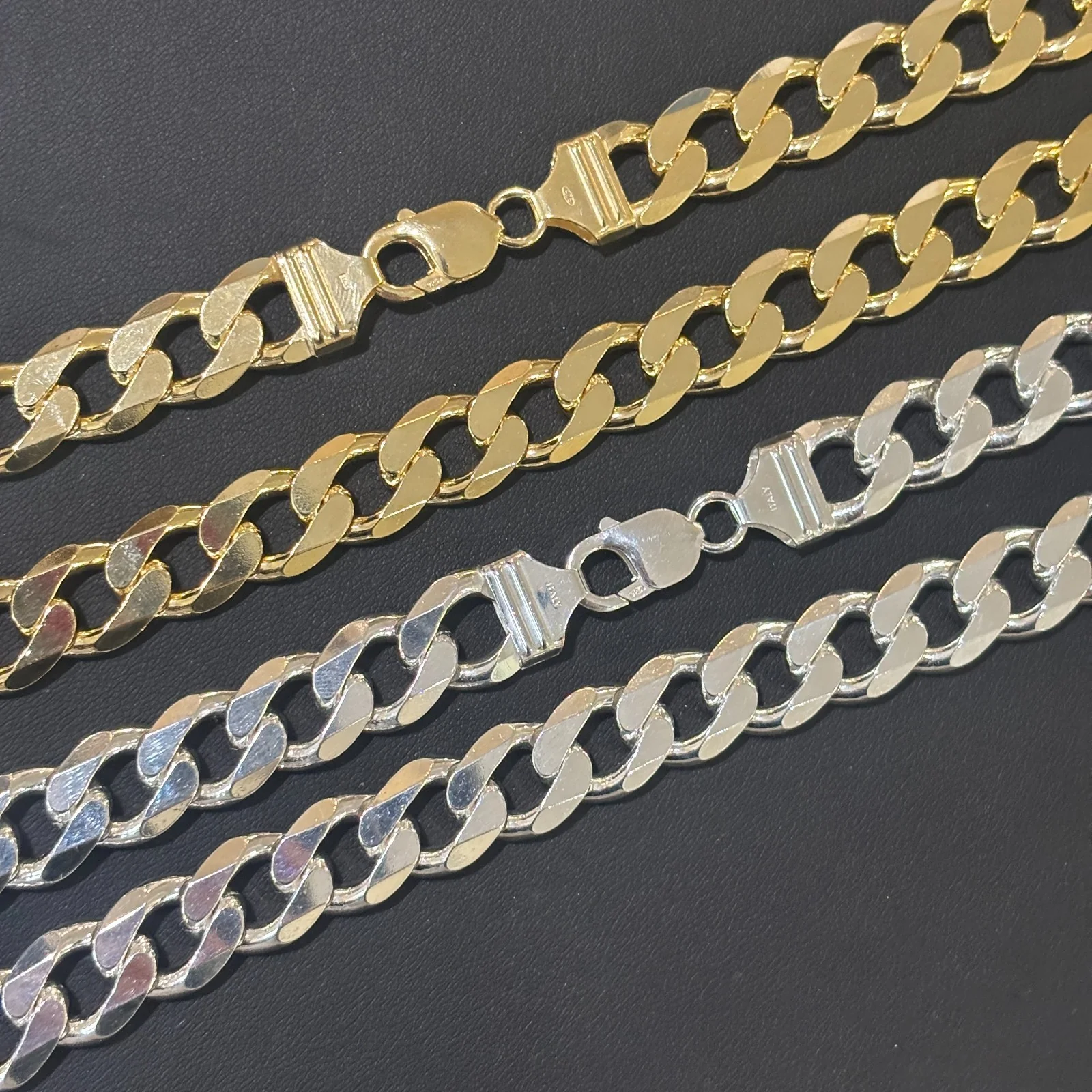 925 Sterling Silver 13.5mm Curb Chain Necklace - Image 3