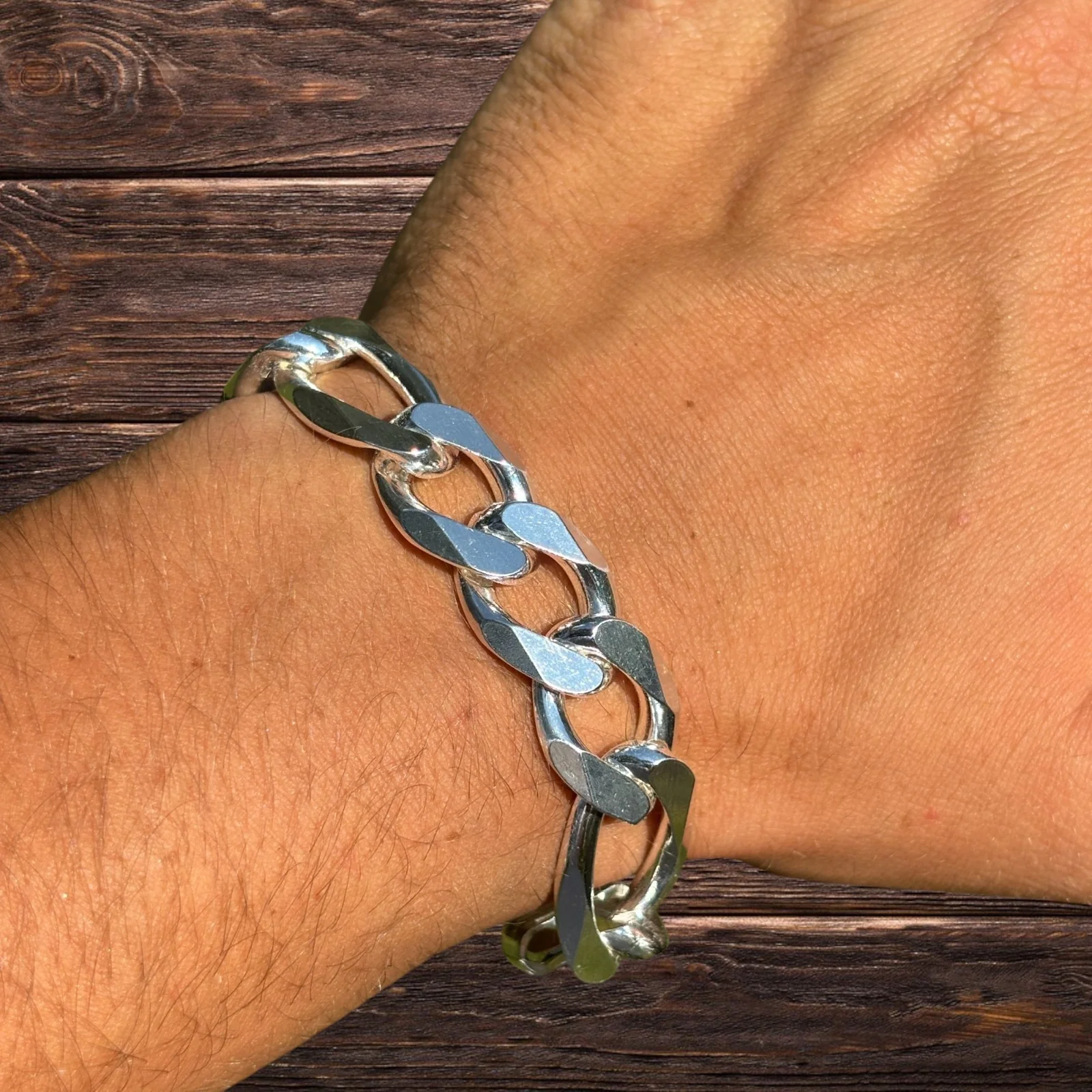 925 Sterling Silver 15mm Figaro Bracelet - Image 6