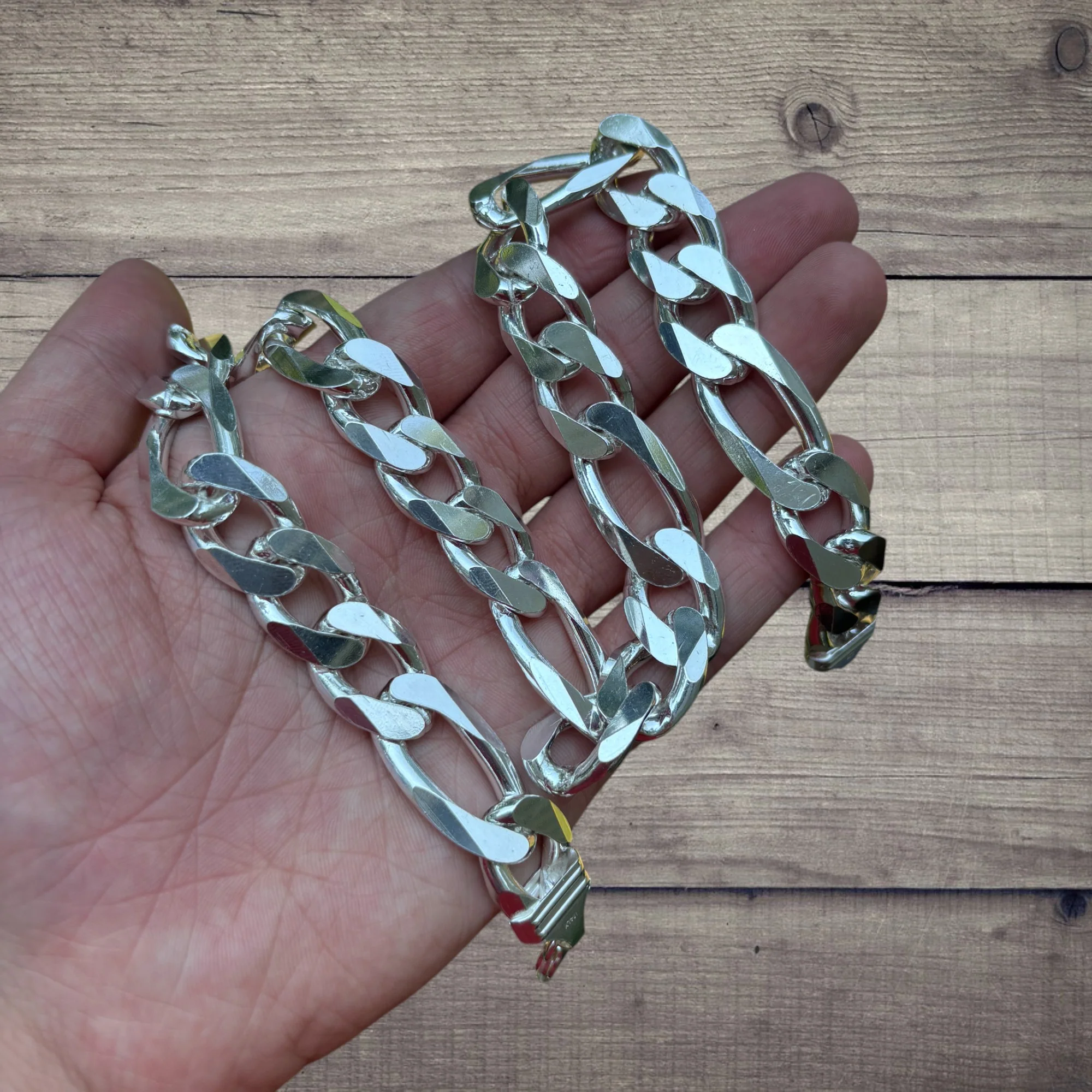 925 Sterling Silver 16mm Figaro Chain Necklace - Image 9