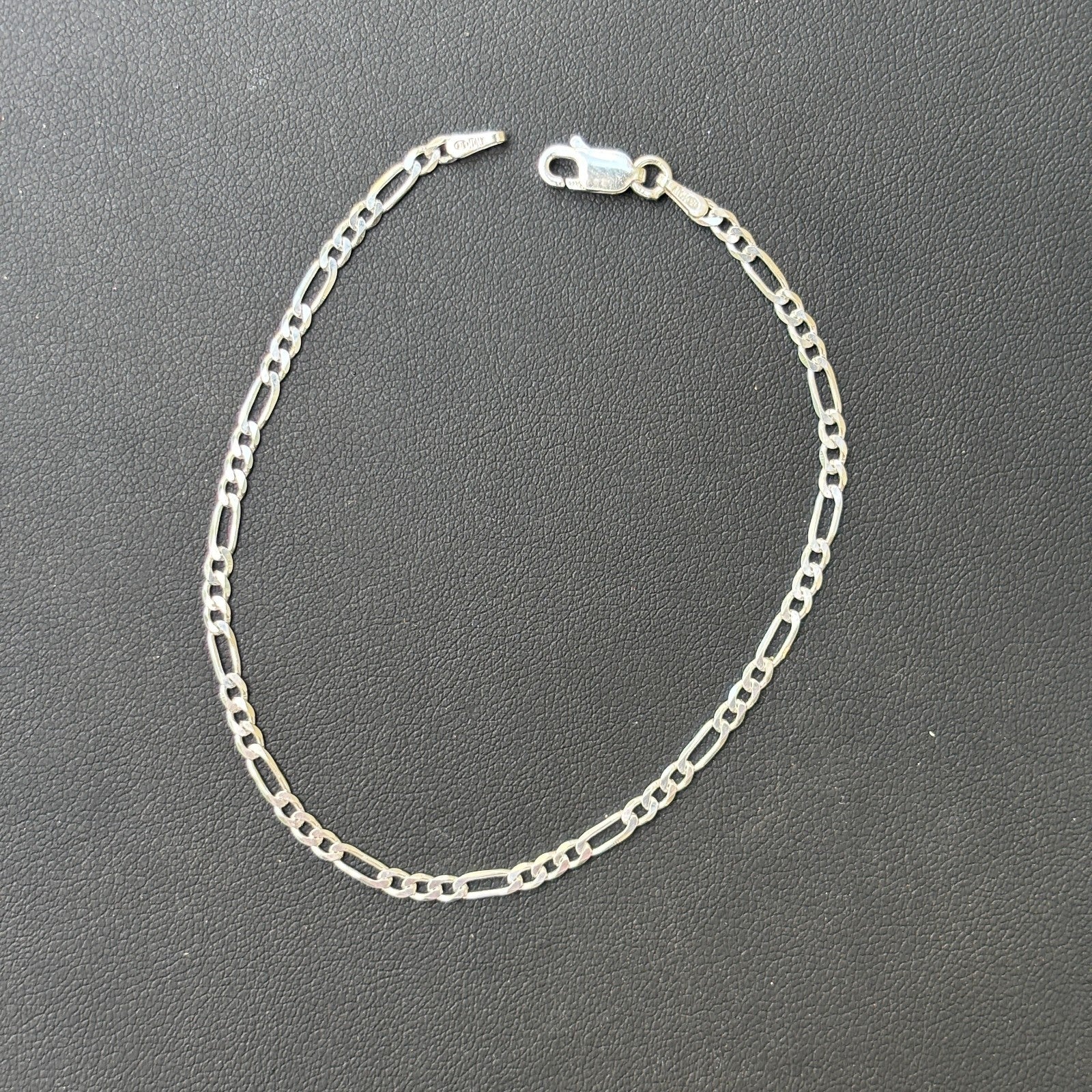 925 Sterling Silver 2.5mm Figaro Bracelet - Image 14
