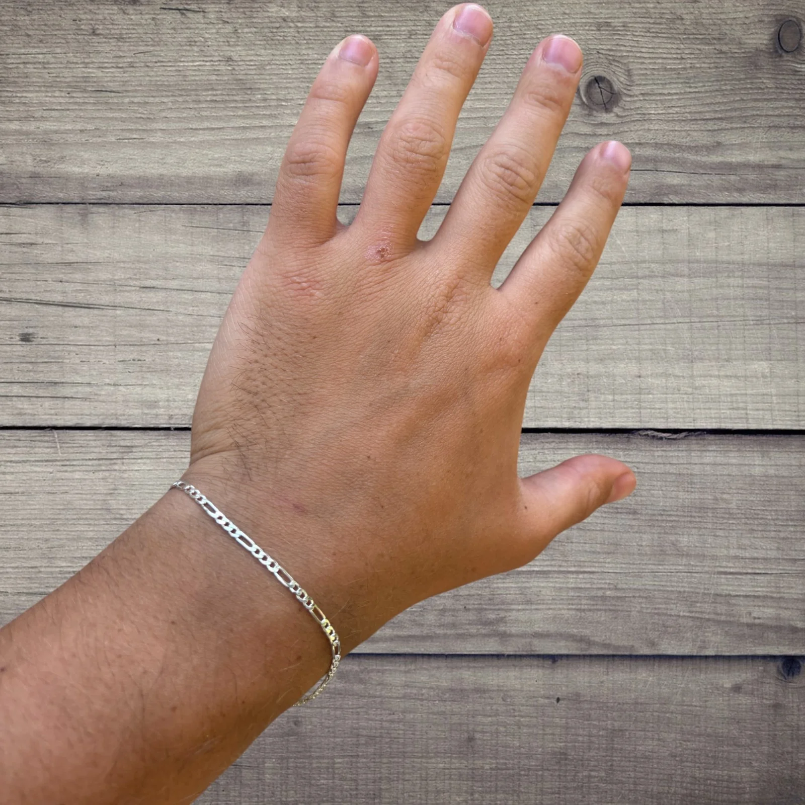 925 Sterling Silver 2.5mm Figaro Bracelet - Image 9
