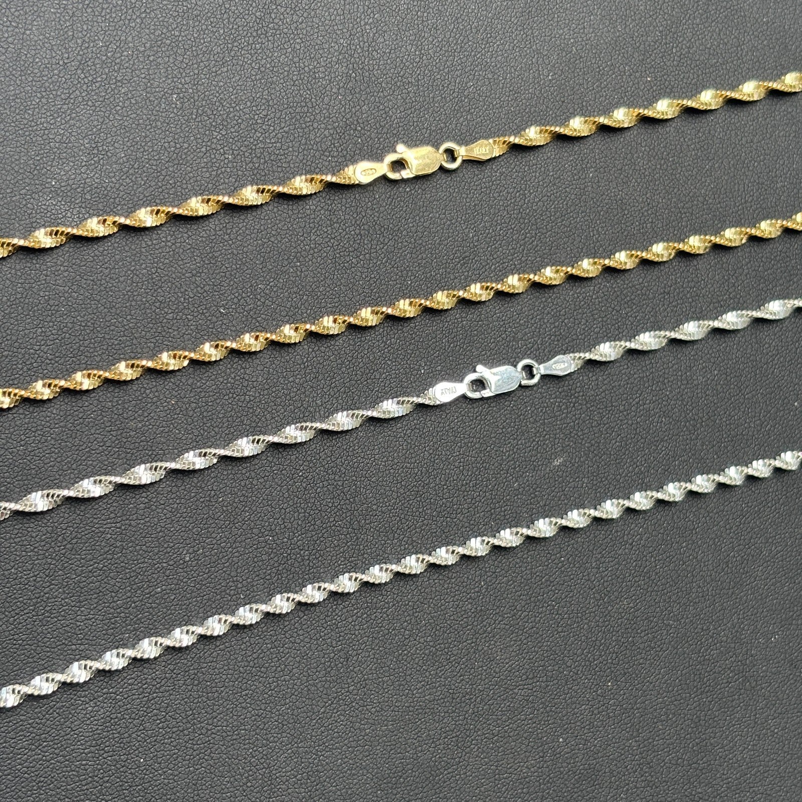 925 Sterling Silver 2.5mm Singapore Chain Necklace - Image 3