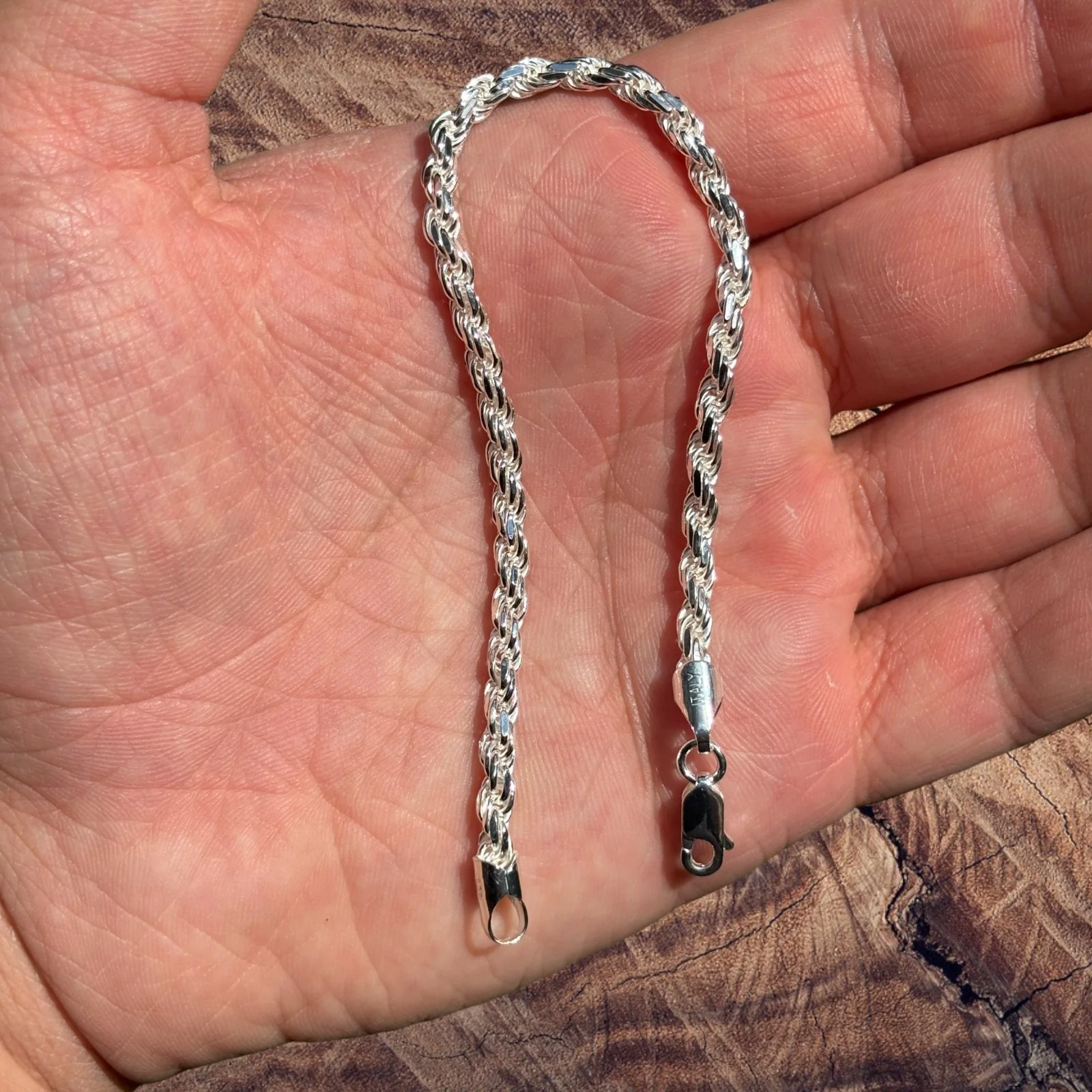 925 Sterling Silver 4mm Diamond Cut Rope Bracelet - Image 4