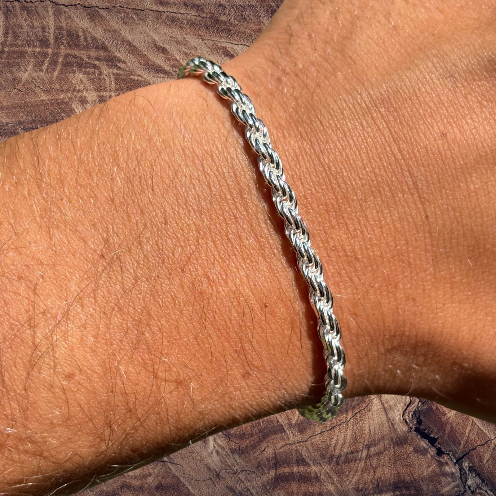 925 Sterling Silver 4mm Diamond Cut Rope Bracelet - Image 6