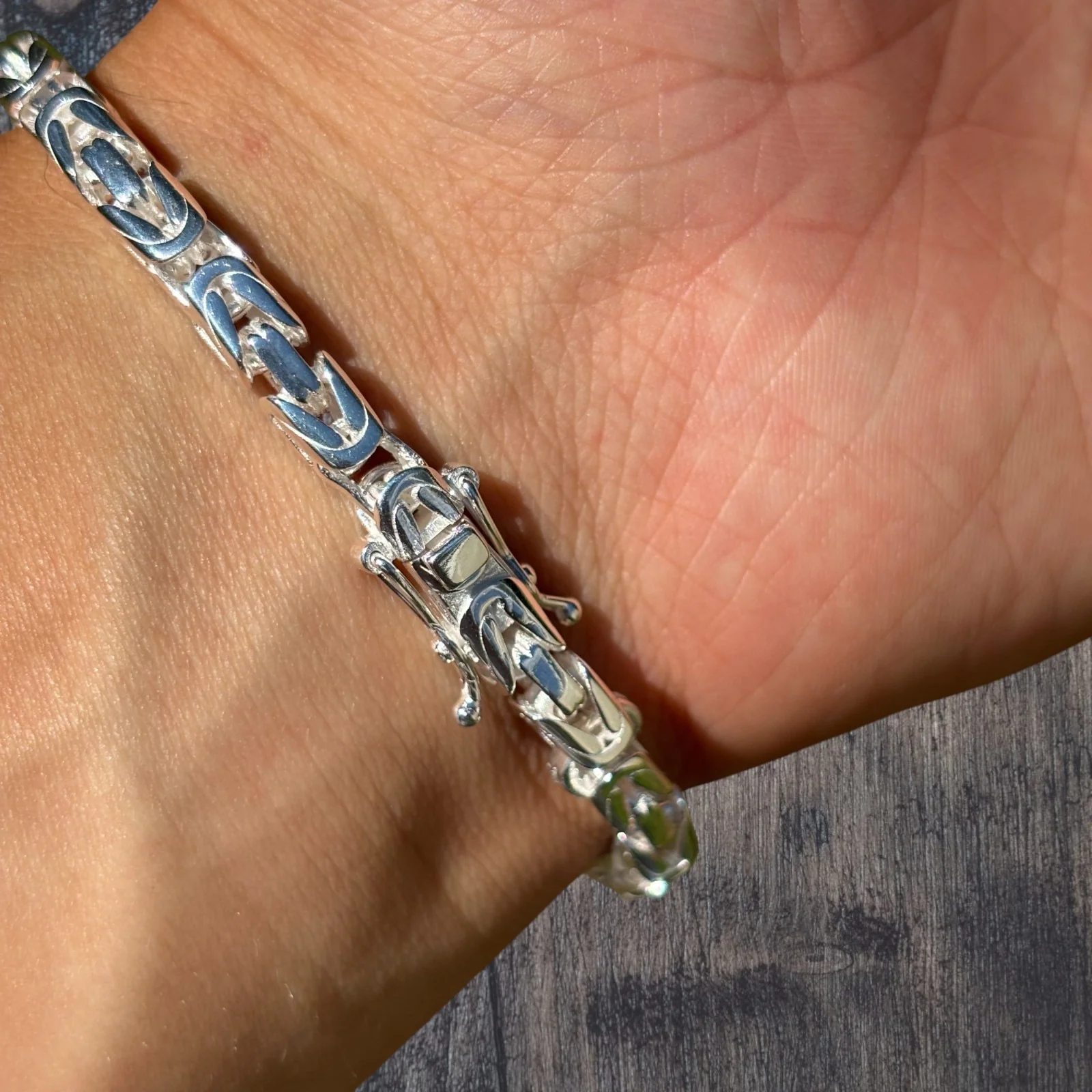 925 Sterling Silver 5mm Byzantine W. Box Clasp Bracelet - Image 8