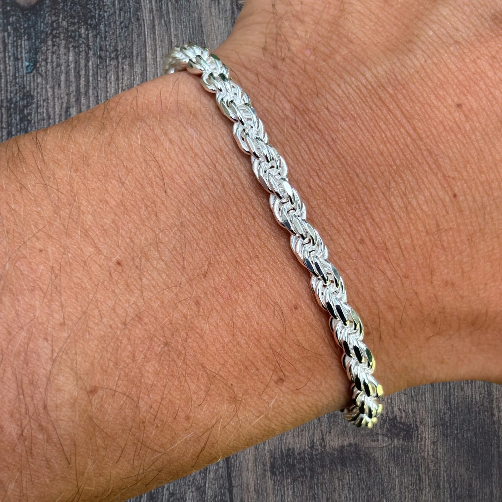 925 Sterling Silver 5mm Diamond Cut Rope Bracelet - Image 10