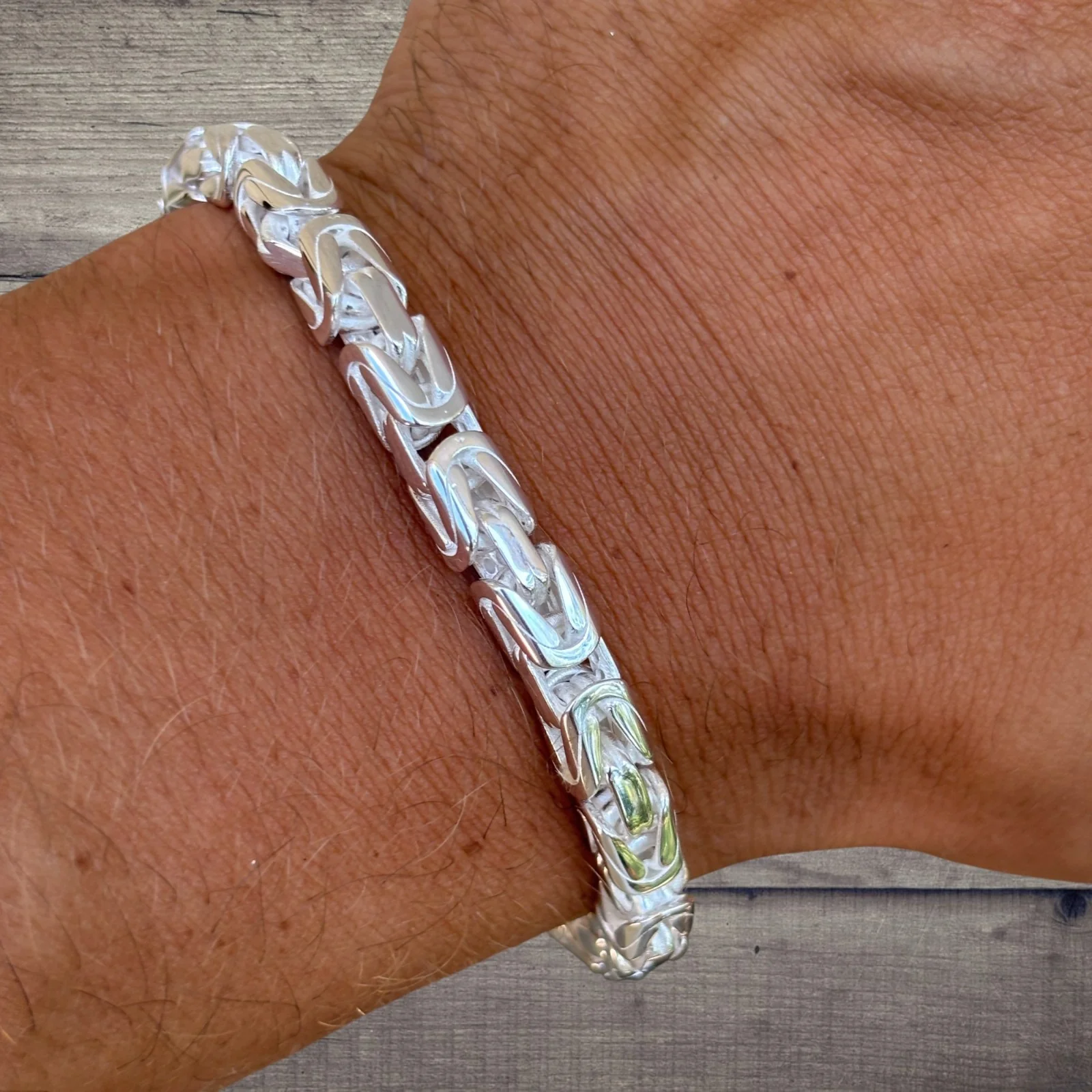 925 Sterling Silver 6mm Byzantine W. Box Clasp Bracelet - Image 11