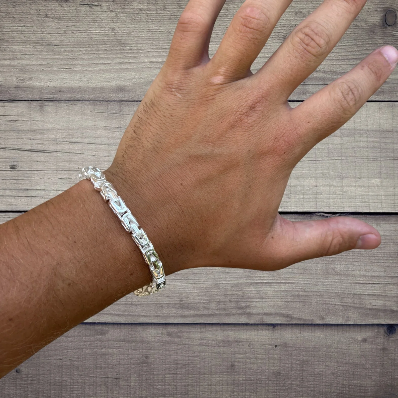 925 Sterling Silver 6mm Byzantine W. Box Clasp Bracelet - Image 13