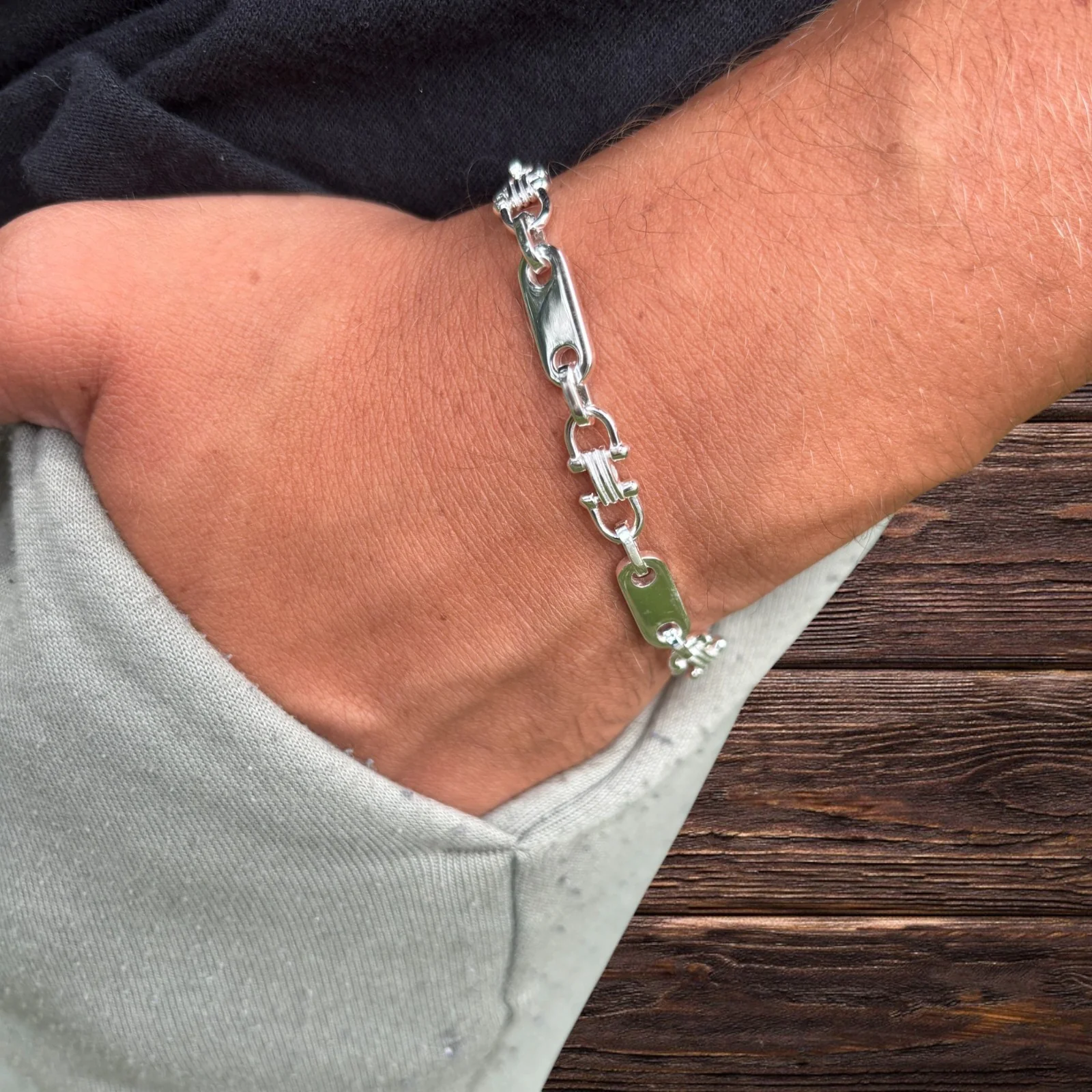 925 Sterling Silver 7.5mm Custom Ferragamo Link Bracelet - Image 13