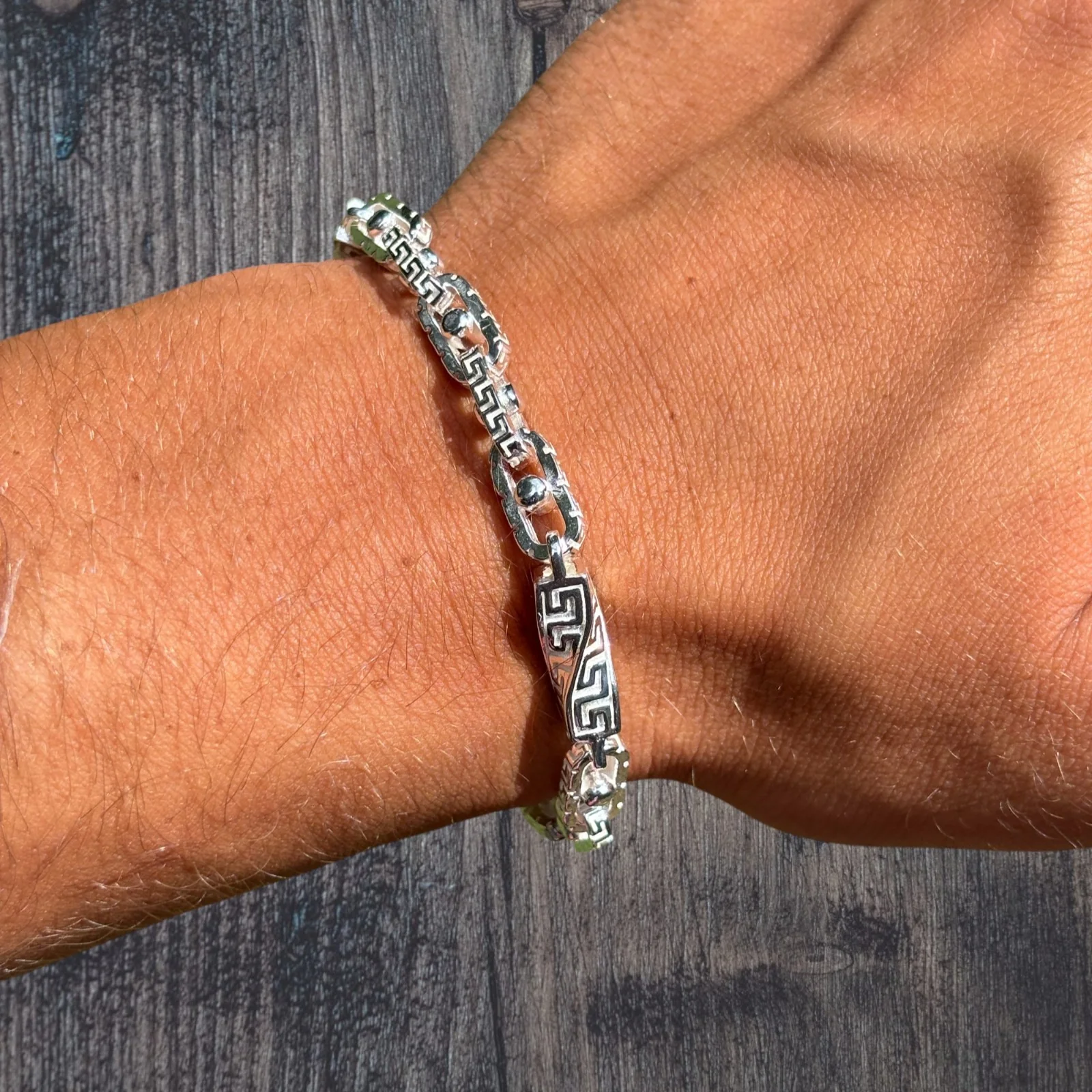 925 Sterling Silver 7mm Greek Key Rolo Link Bracelet - Image 4