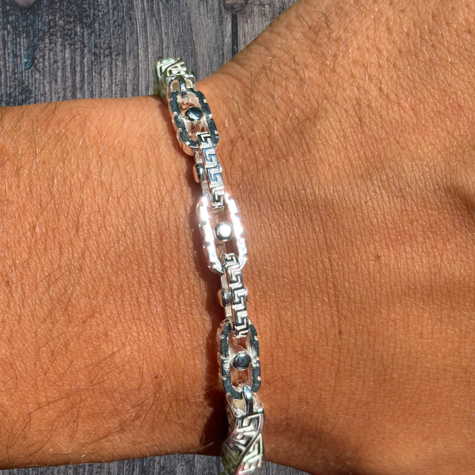 925 Sterling Silver 7mm Greek Key Rolo Link Bracelet - Image 7