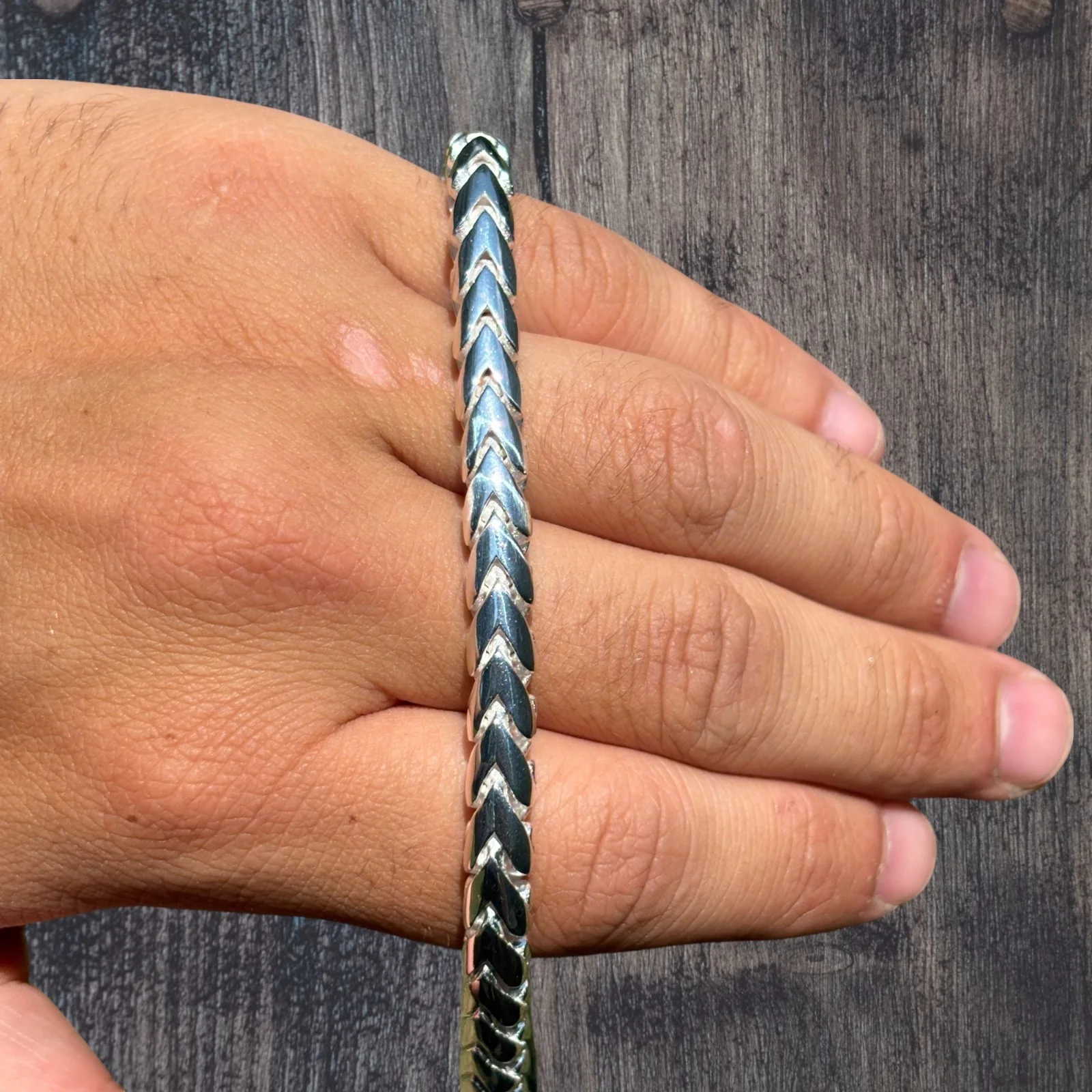 925 Sterling Silver 7mm Rounded Franco Chain W. Box Clasp Necklace - Image 6