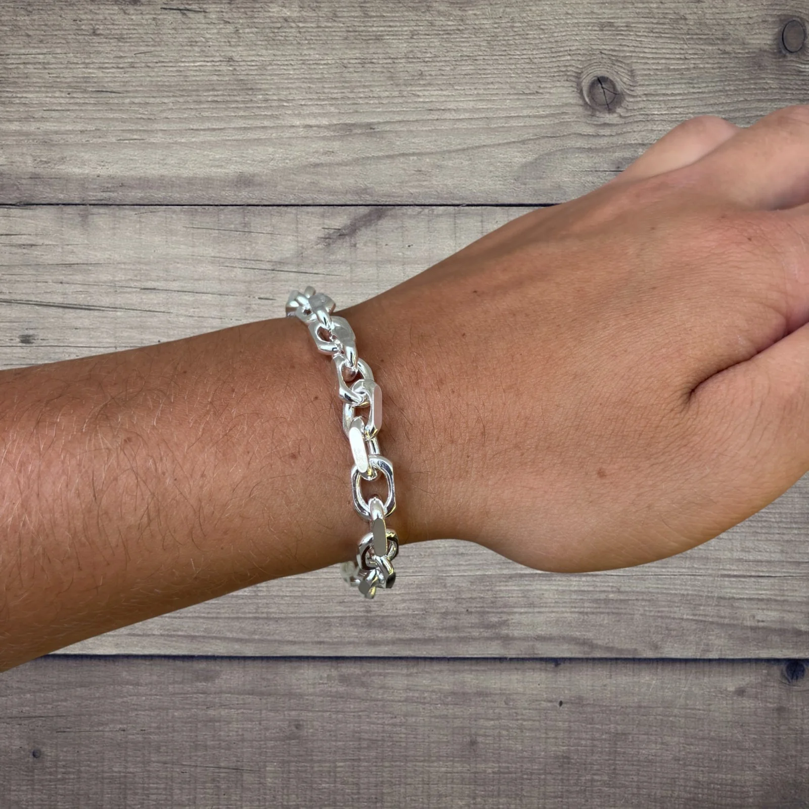 925 Sterling Silver 8mm Anchor Cable Bracelet - Image 13