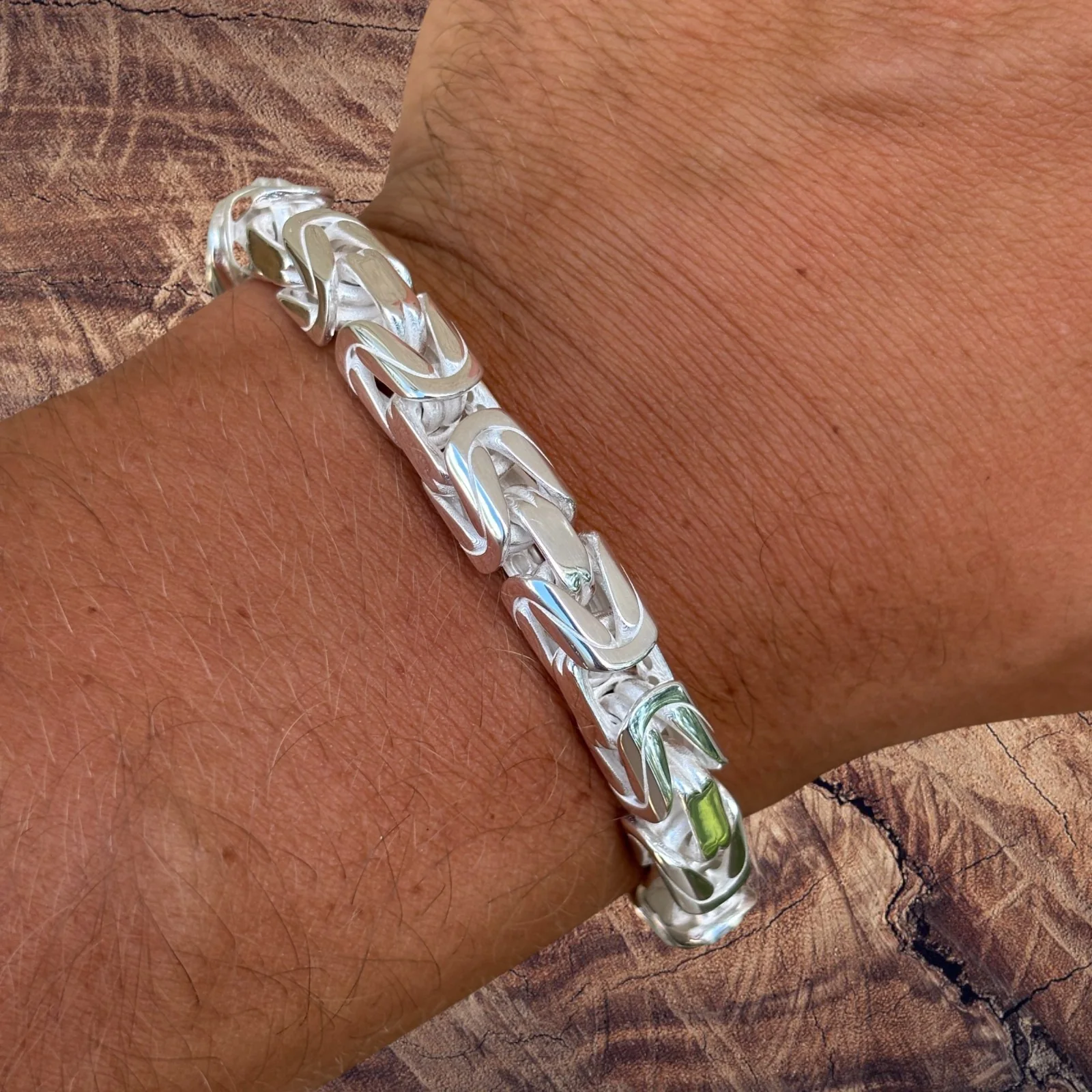 925 Sterling Silver 8mm Byzantine W. Box Clasp Bracelet - Image 11