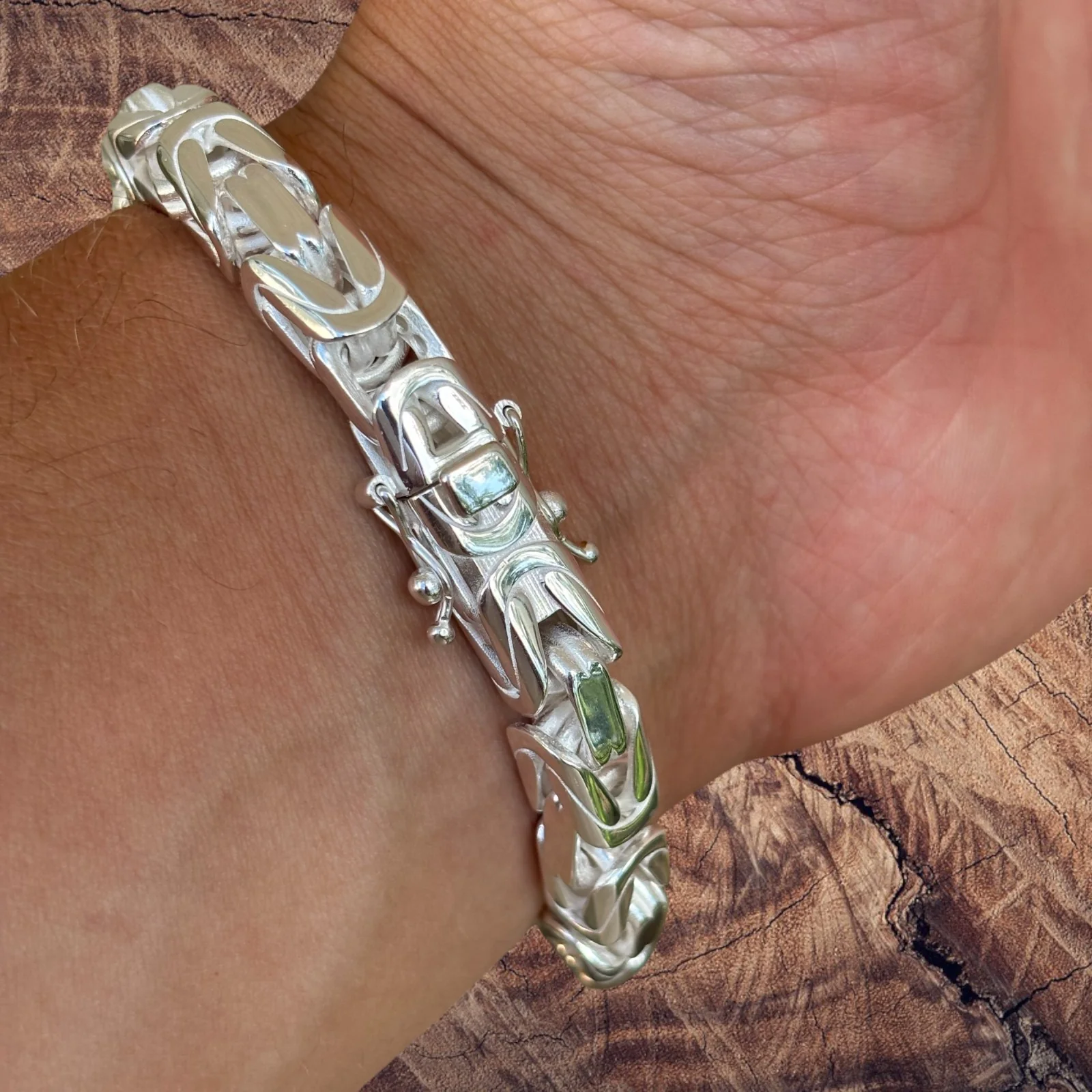 925 Sterling Silver 8mm Byzantine W. Box Clasp Bracelet - Image 13