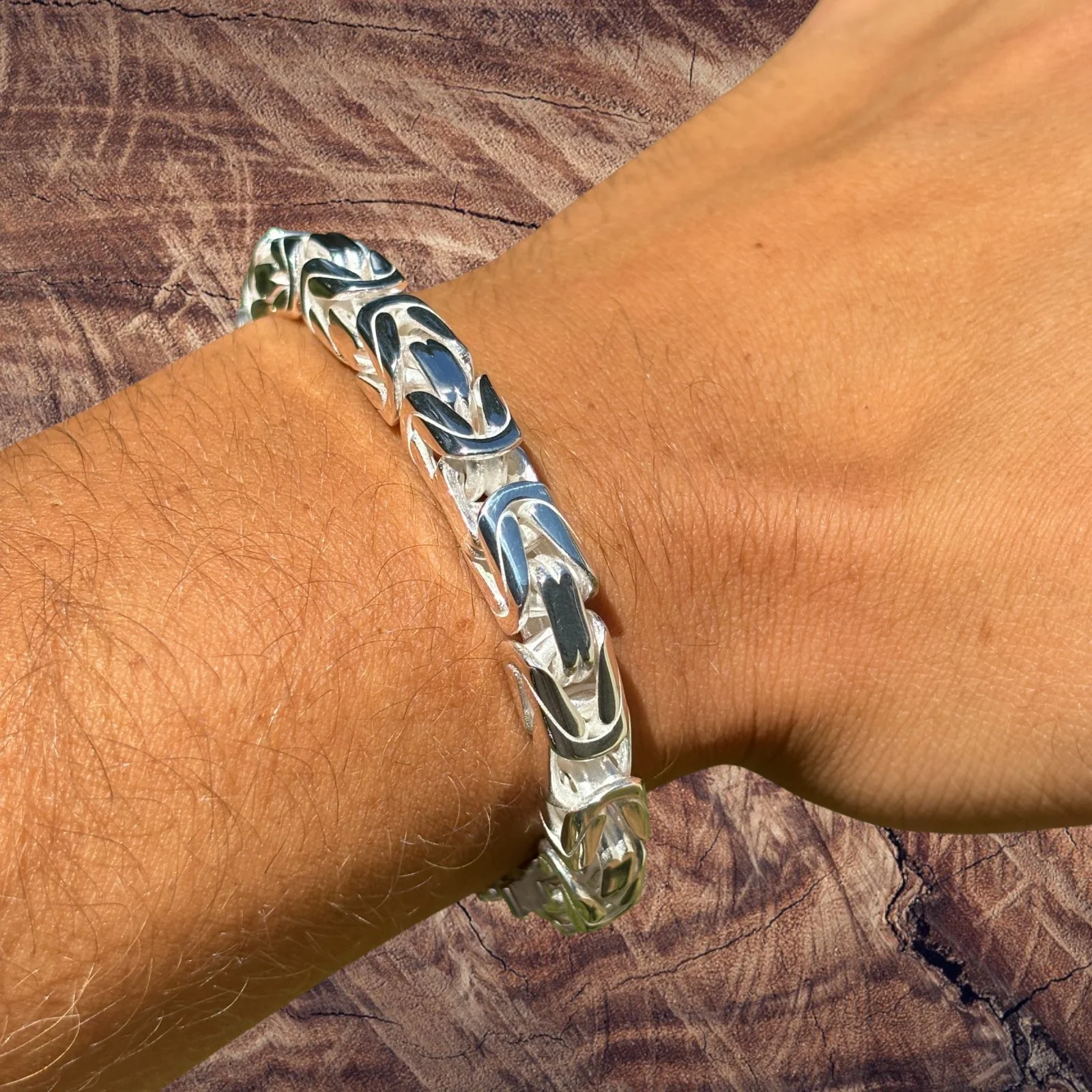 925 Sterling Silver 8mm Byzantine W. Box Clasp Bracelet - Image 7