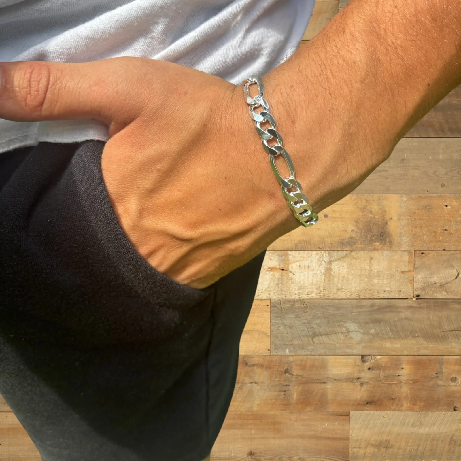 925 Sterling Silver 8mm Figaro Bracelet - Image 9