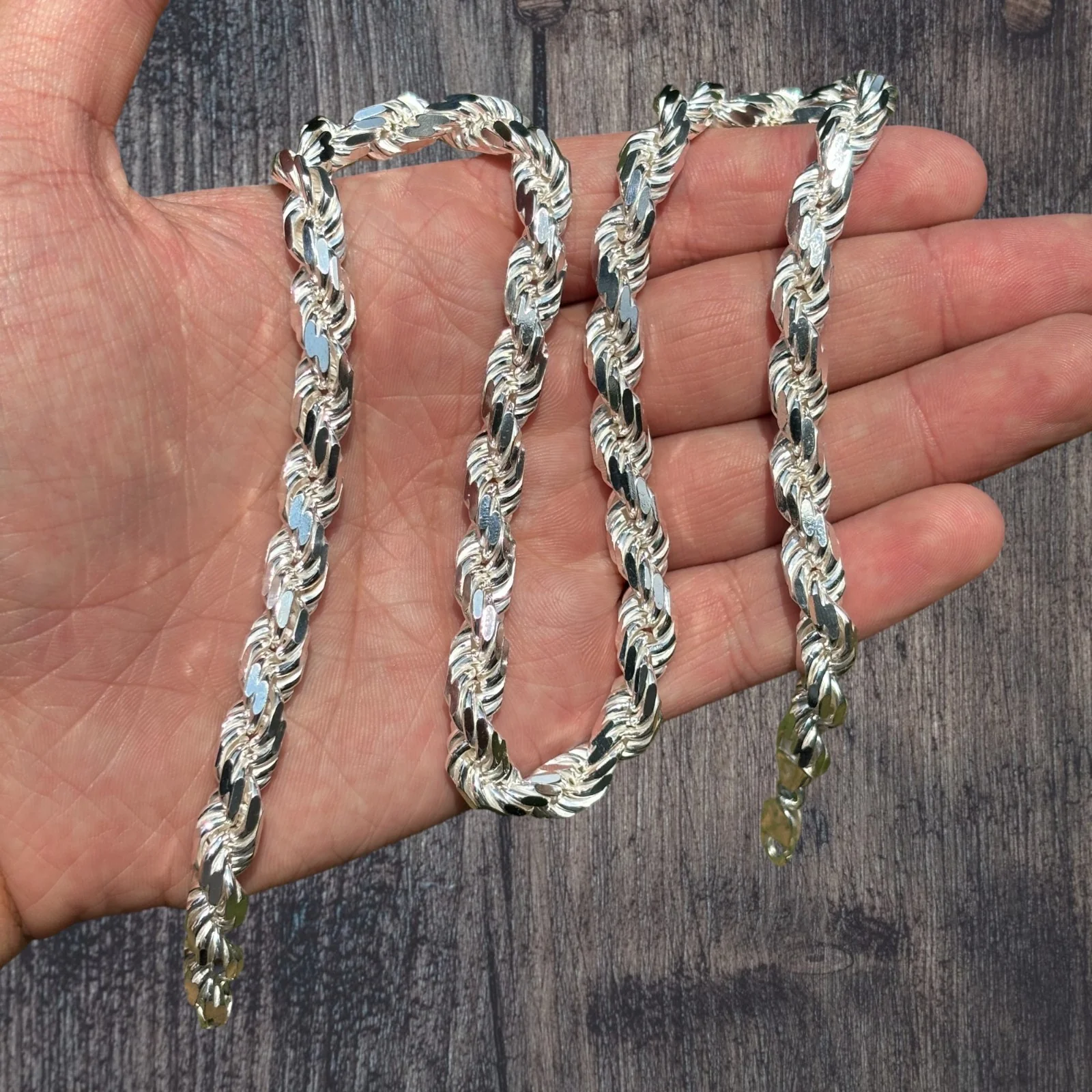 925 Sterling Silver 8mm Diamond Cut Rope Chain Necklace - Image 5