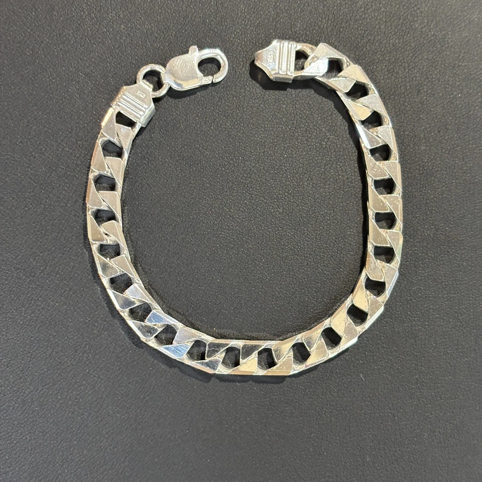 925 Sterling Silver 8mm Square Curb Bracelet - Image 2