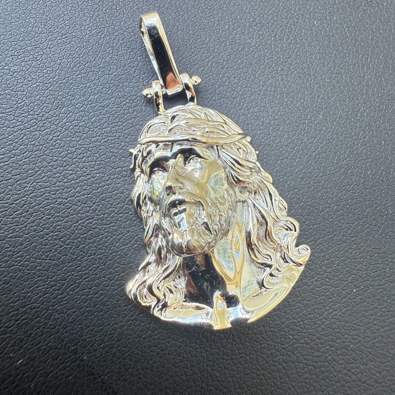 925 Sterling Silver Passion Of The Christ Jesus Piece Pendant - Small - Image 8