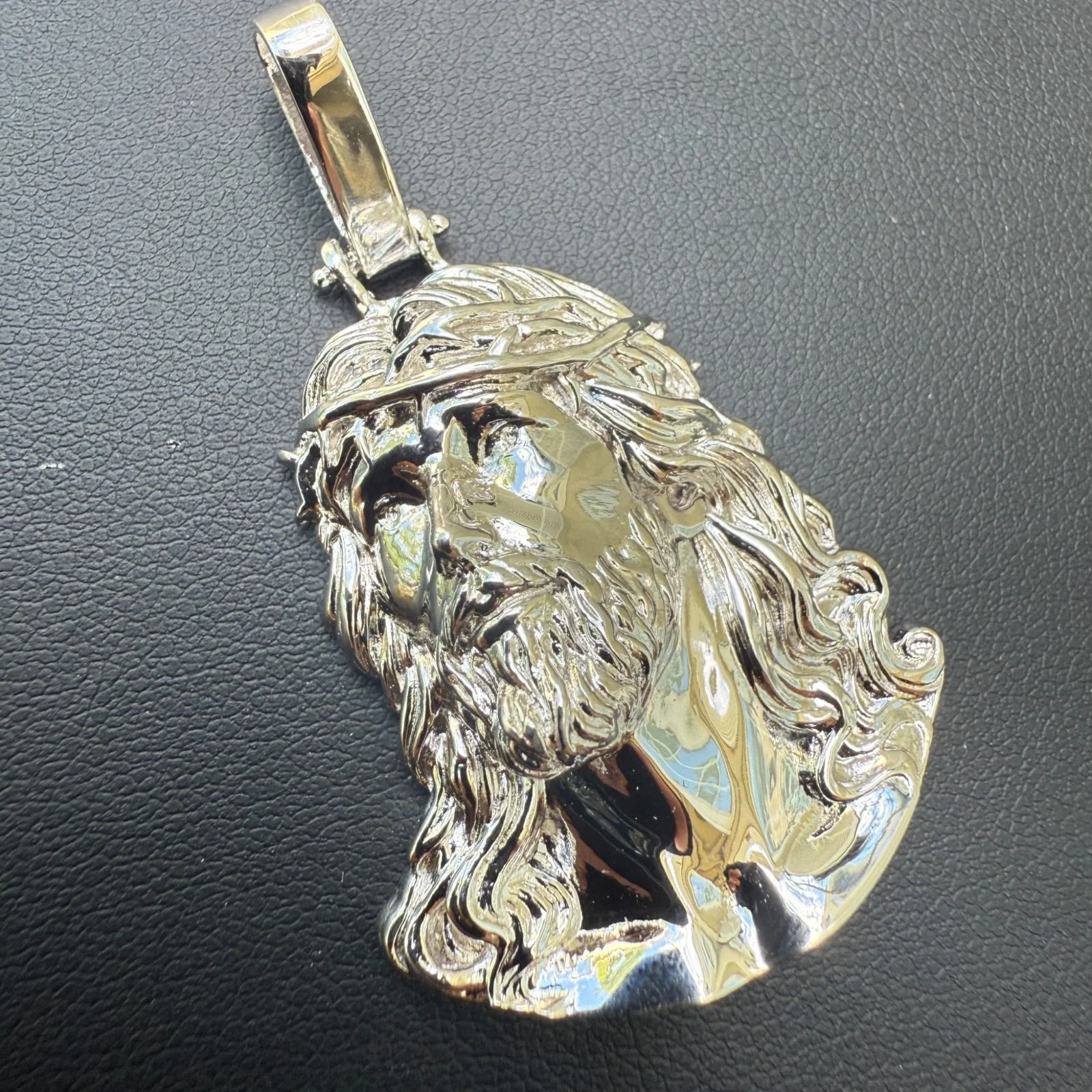 925 Sterling Silver Passion Of The Christ Jesus Piece Pendant - Medium - Image 10