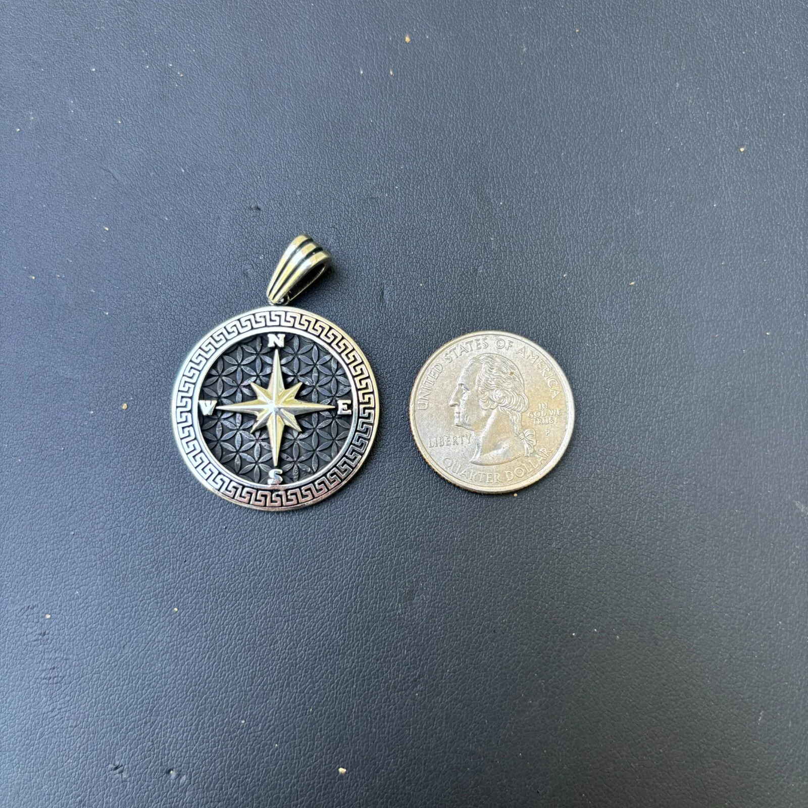 925 Sterling Silver Compass Pendant - Image 7
