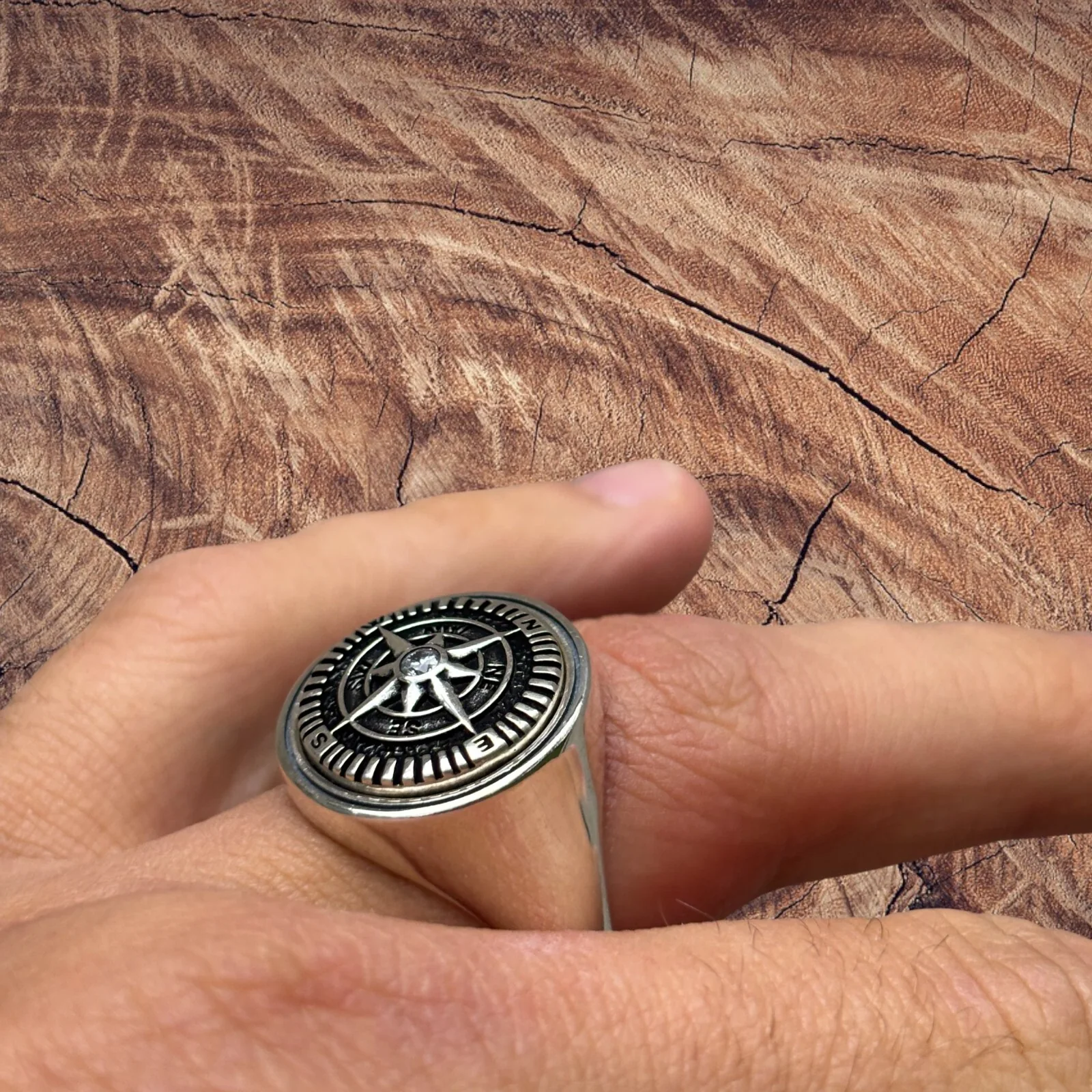 925 Sterling Silver Compass Ring - Image 5