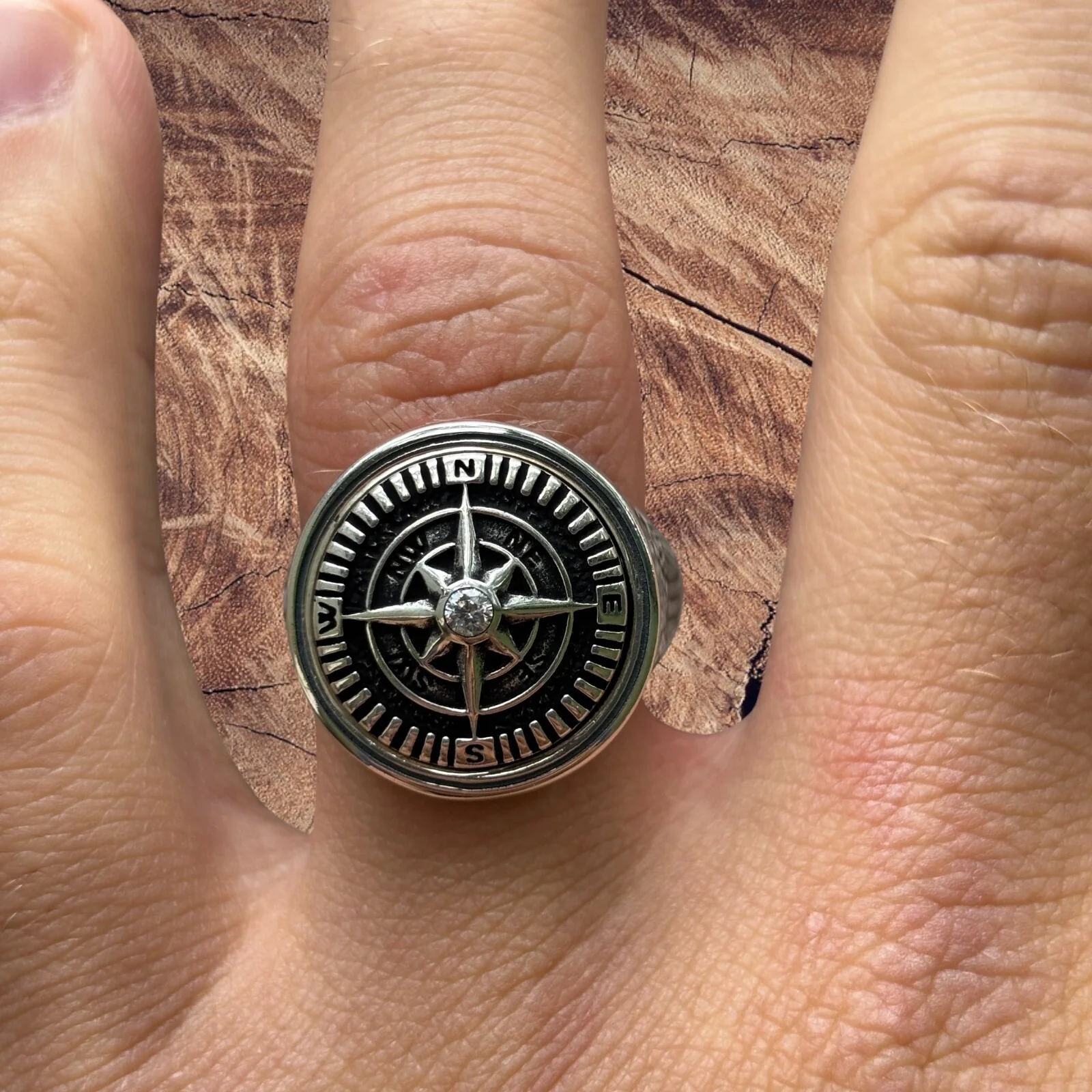 925 Sterling Silver Compass Ring - Image 6