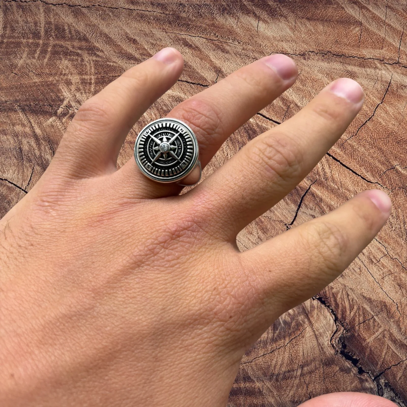925 Sterling Silver Compass Ring - Image 7
