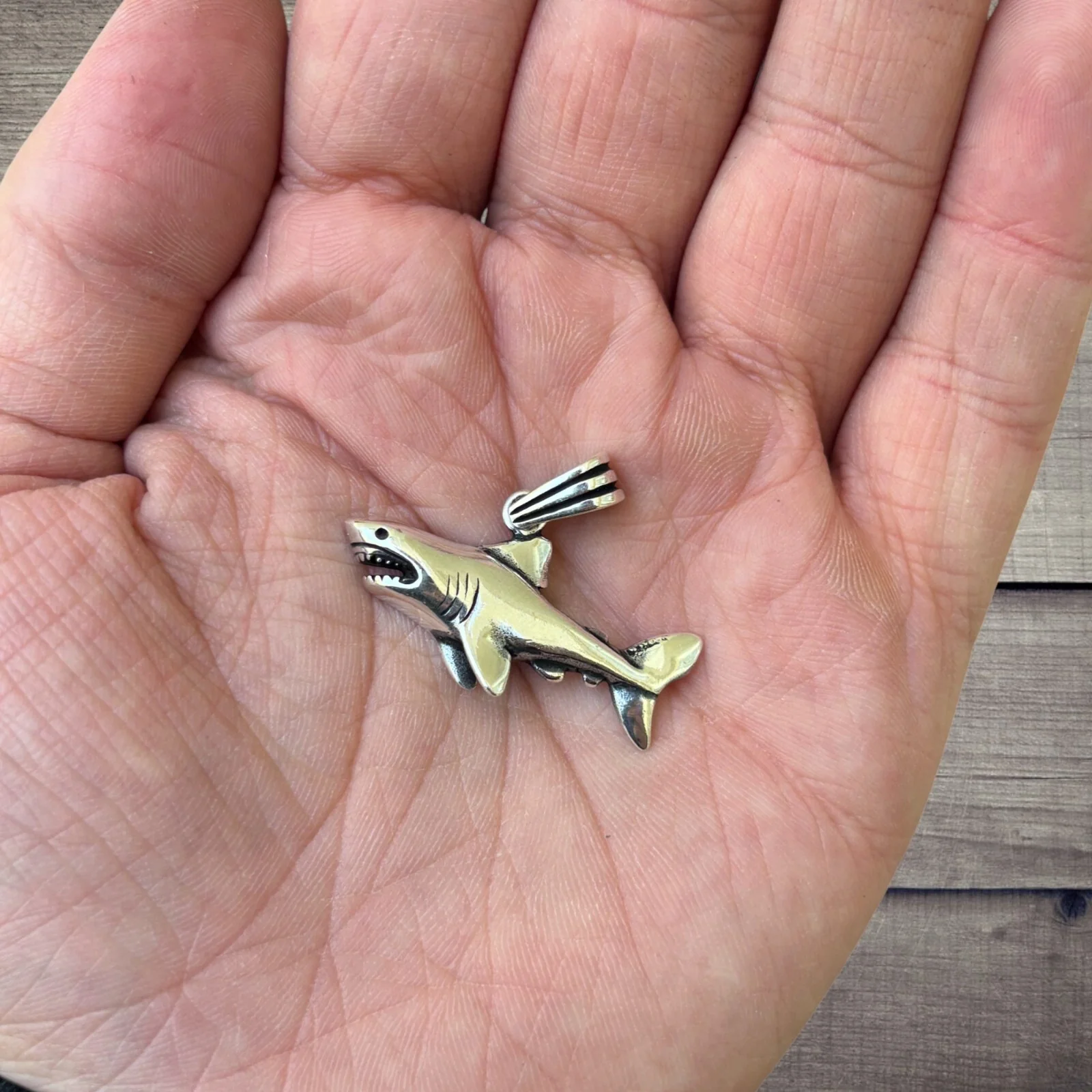 925 Sterling Silver Great White Shark Pendant - Image 5