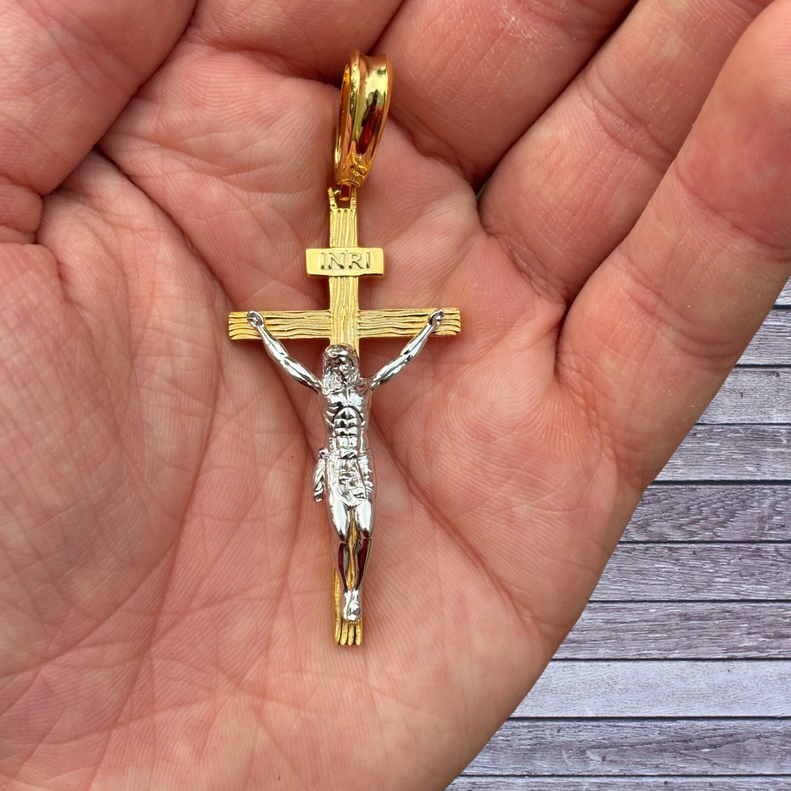 925 Sterling Silver Jesus on Wooden Cross Pendant - Image 5