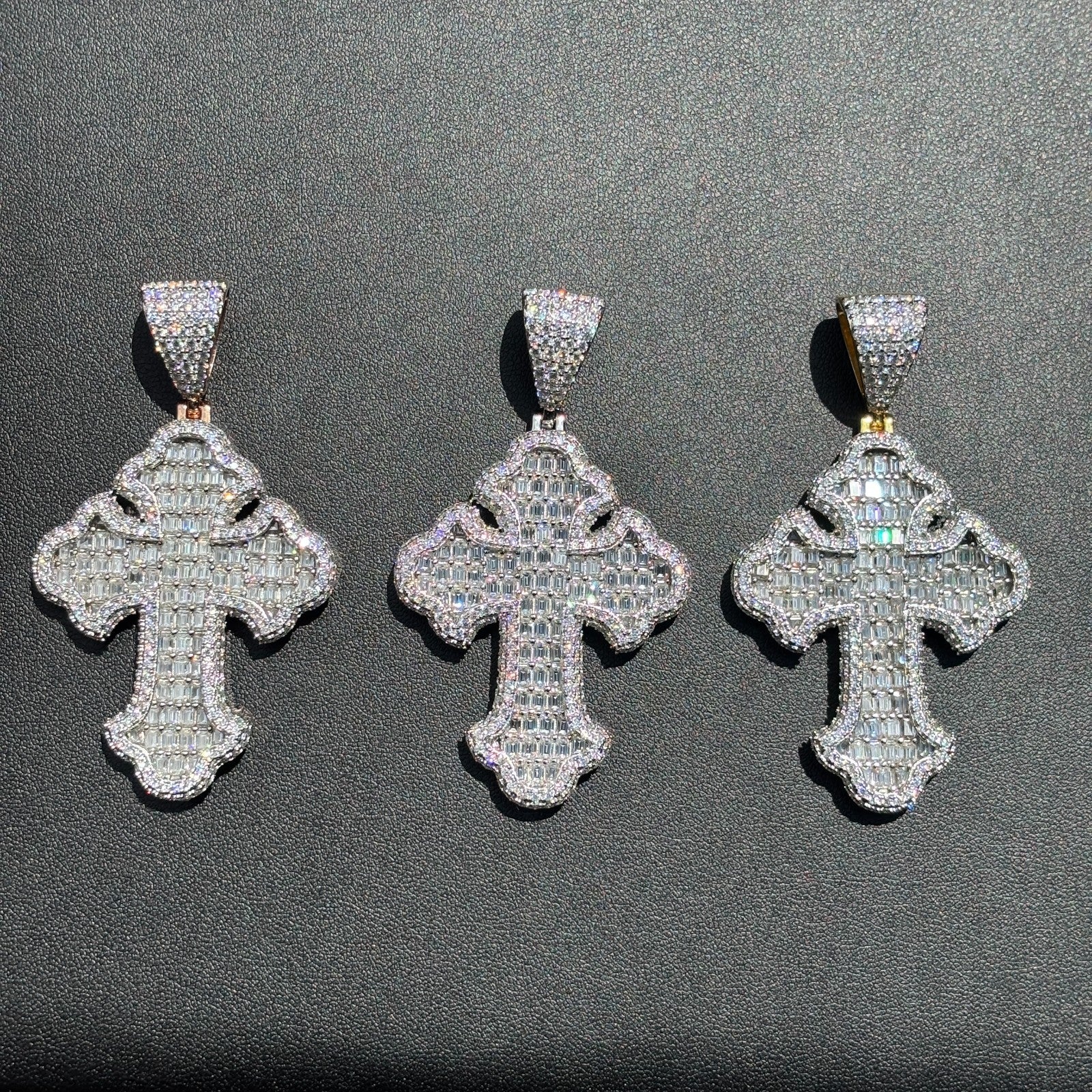 925 Sterling Silver Gothic Cross With Moissanite - Large - Image 4