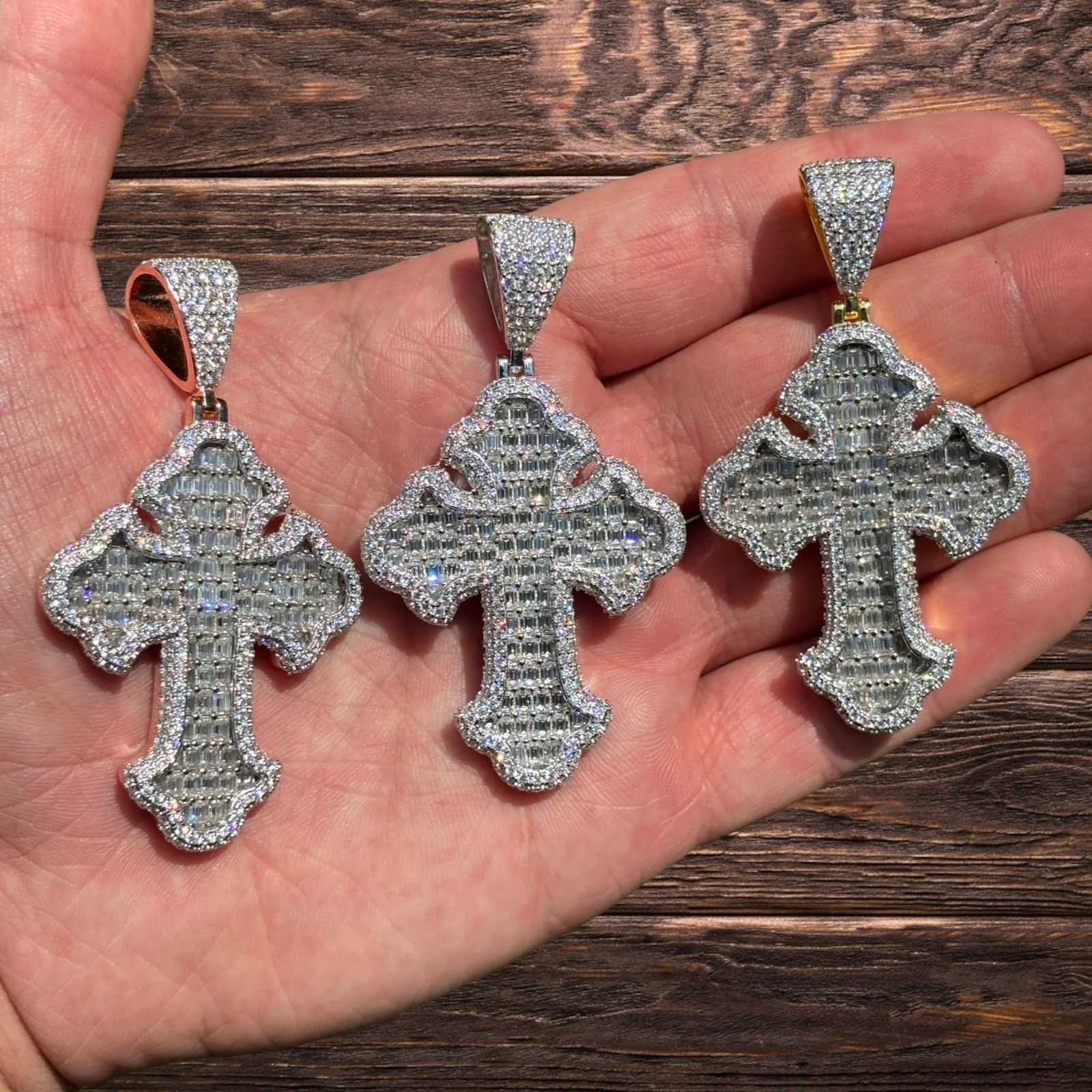 925 Sterling Silver Gothic Cross With Moissanite - Large - Image 5