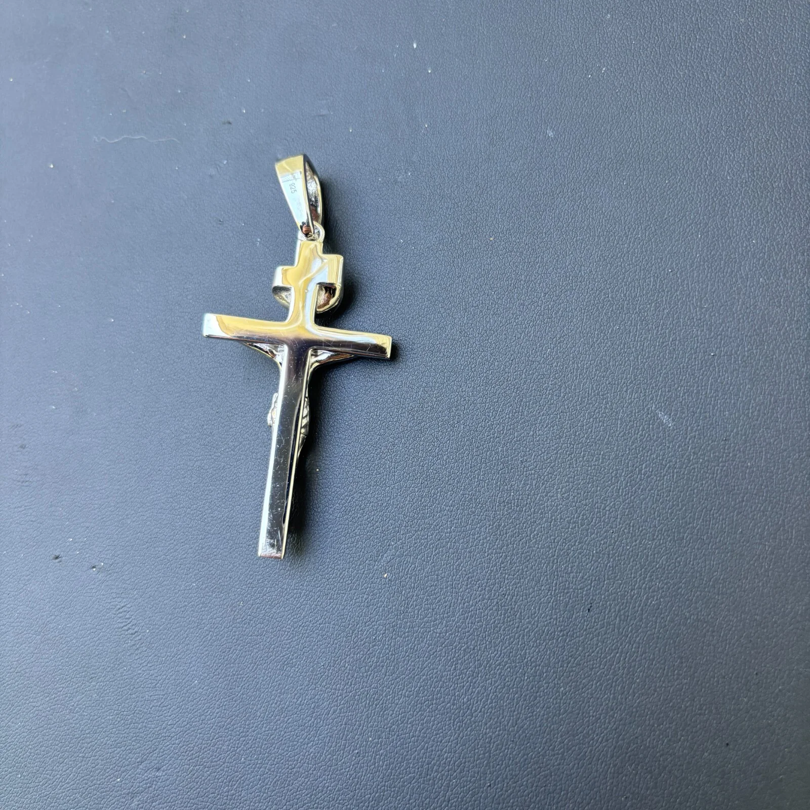 925 Sterling Silver Crucifix Cross Pendant - Large - Image 8