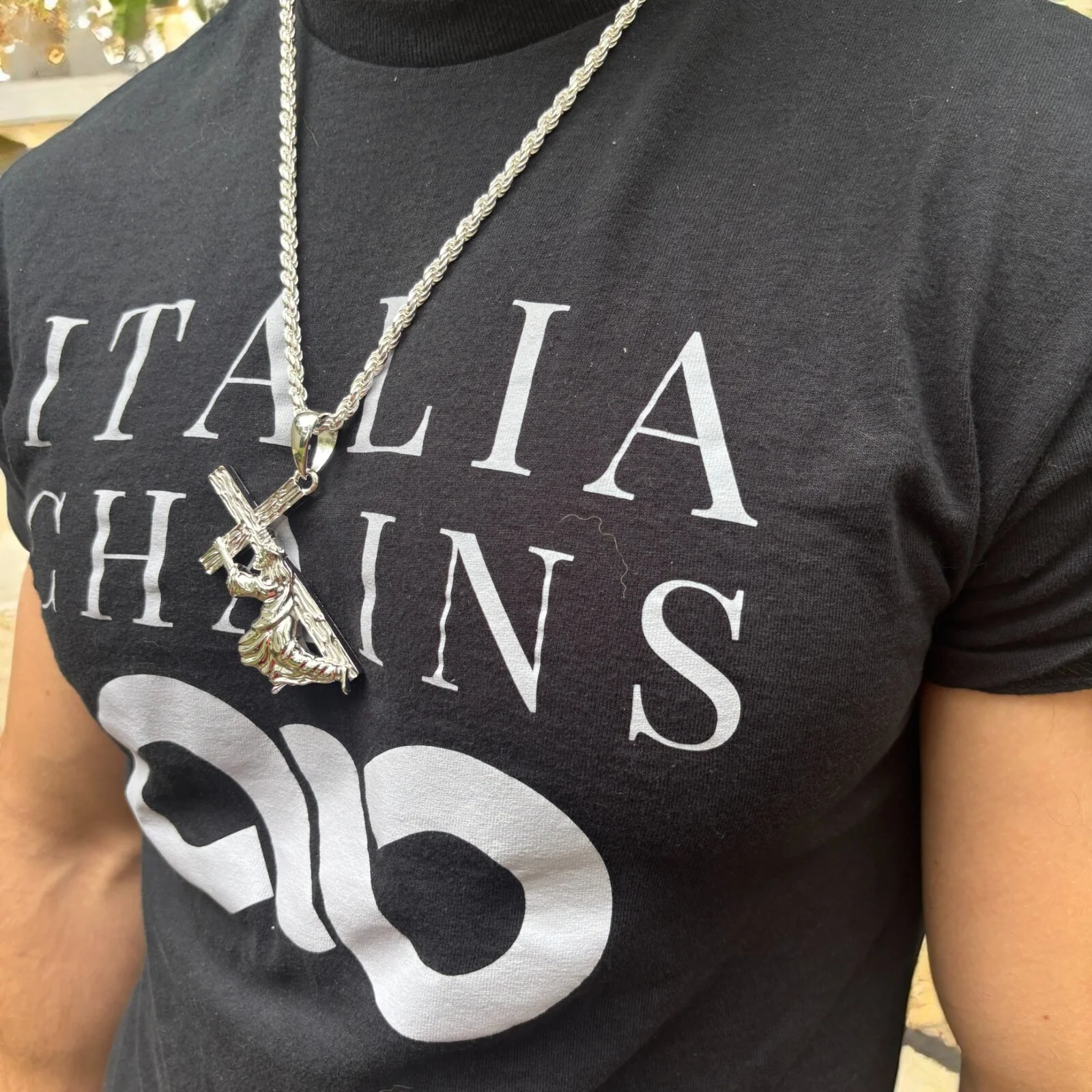 925 Sterling Silver Jesus Carrying Cross Pendant - Large - Image 4