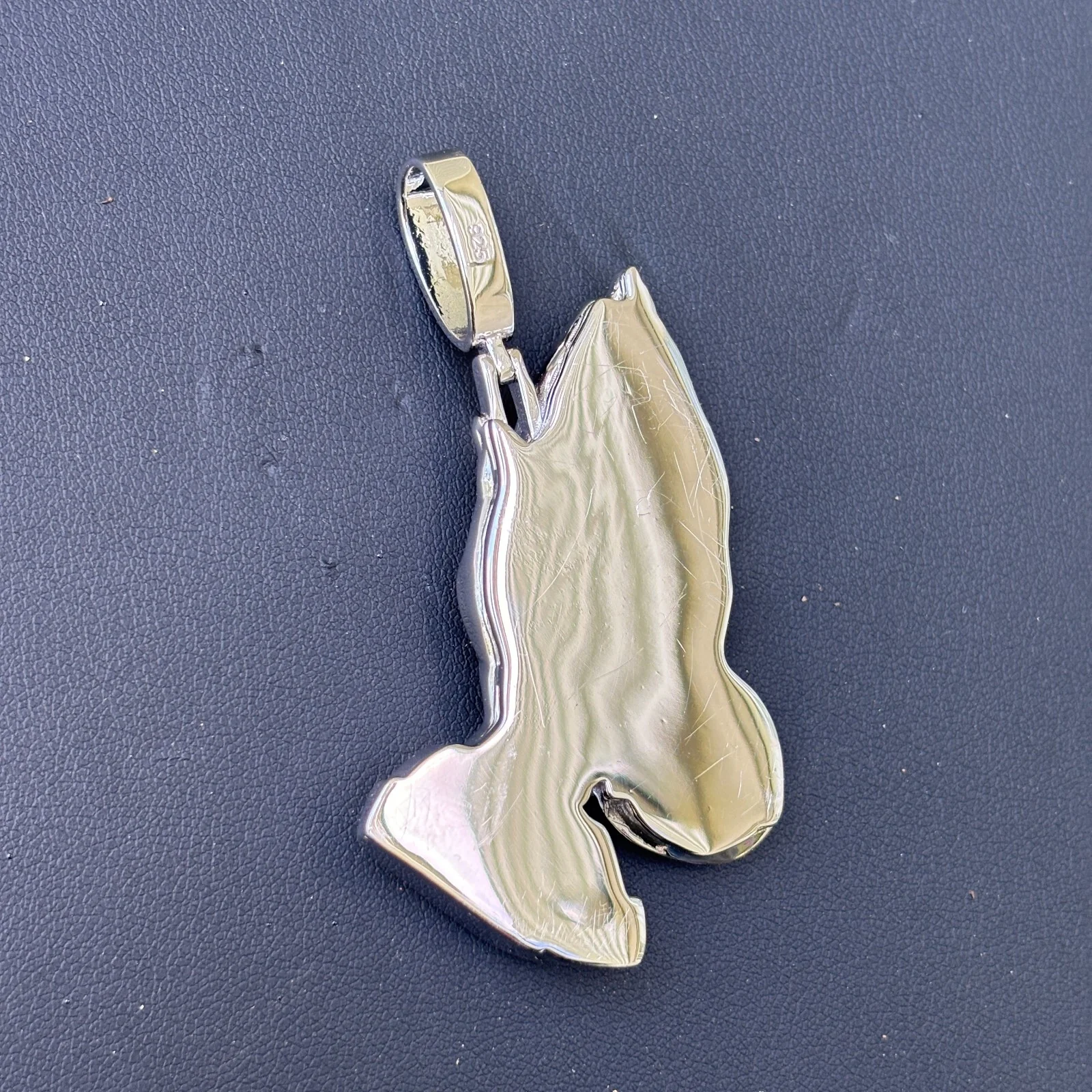 925 Sterling Silver Praying Hands Pendant - Large - Image 8