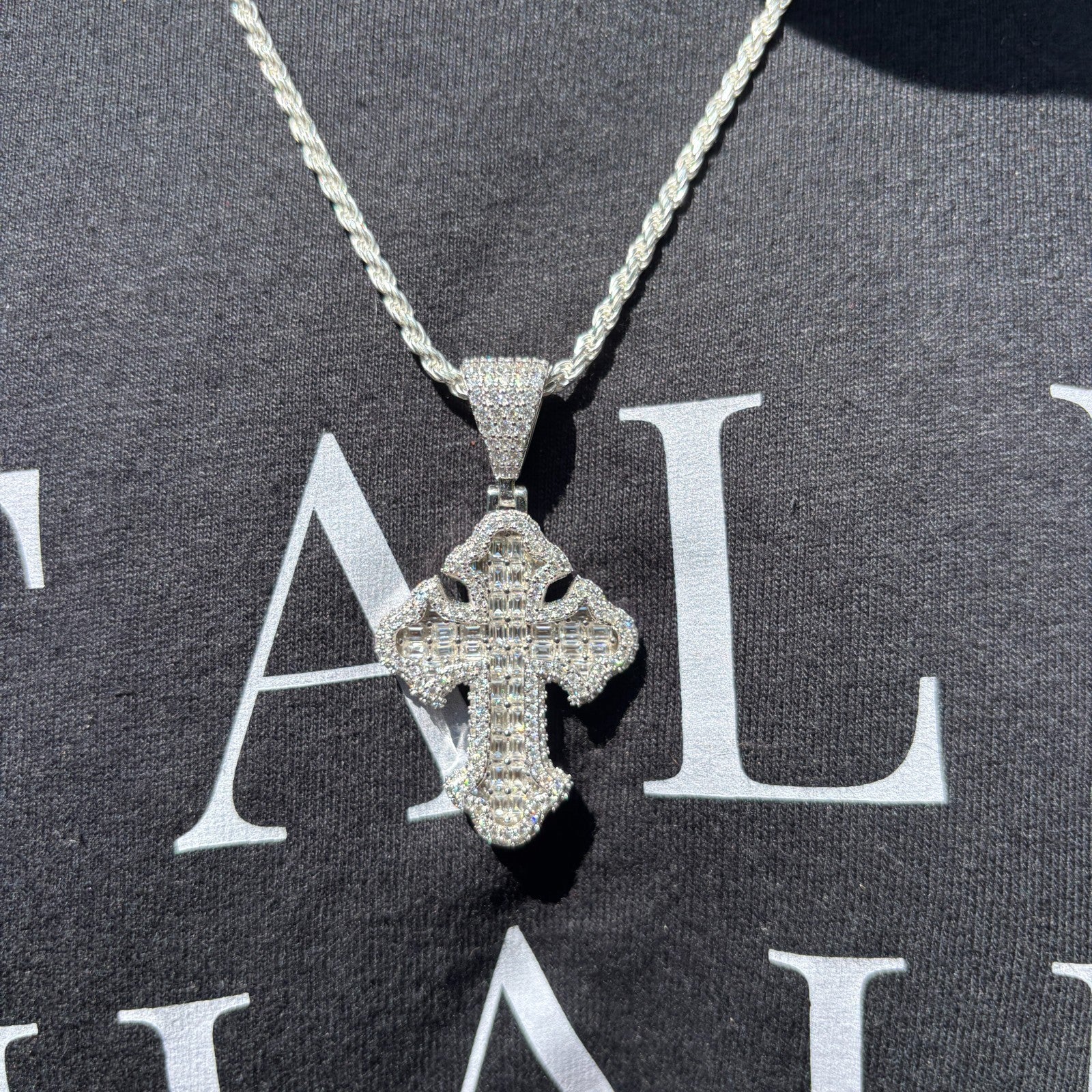 925 Sterling Silver Gothic Cross With Moissanite - Medium - Image 12