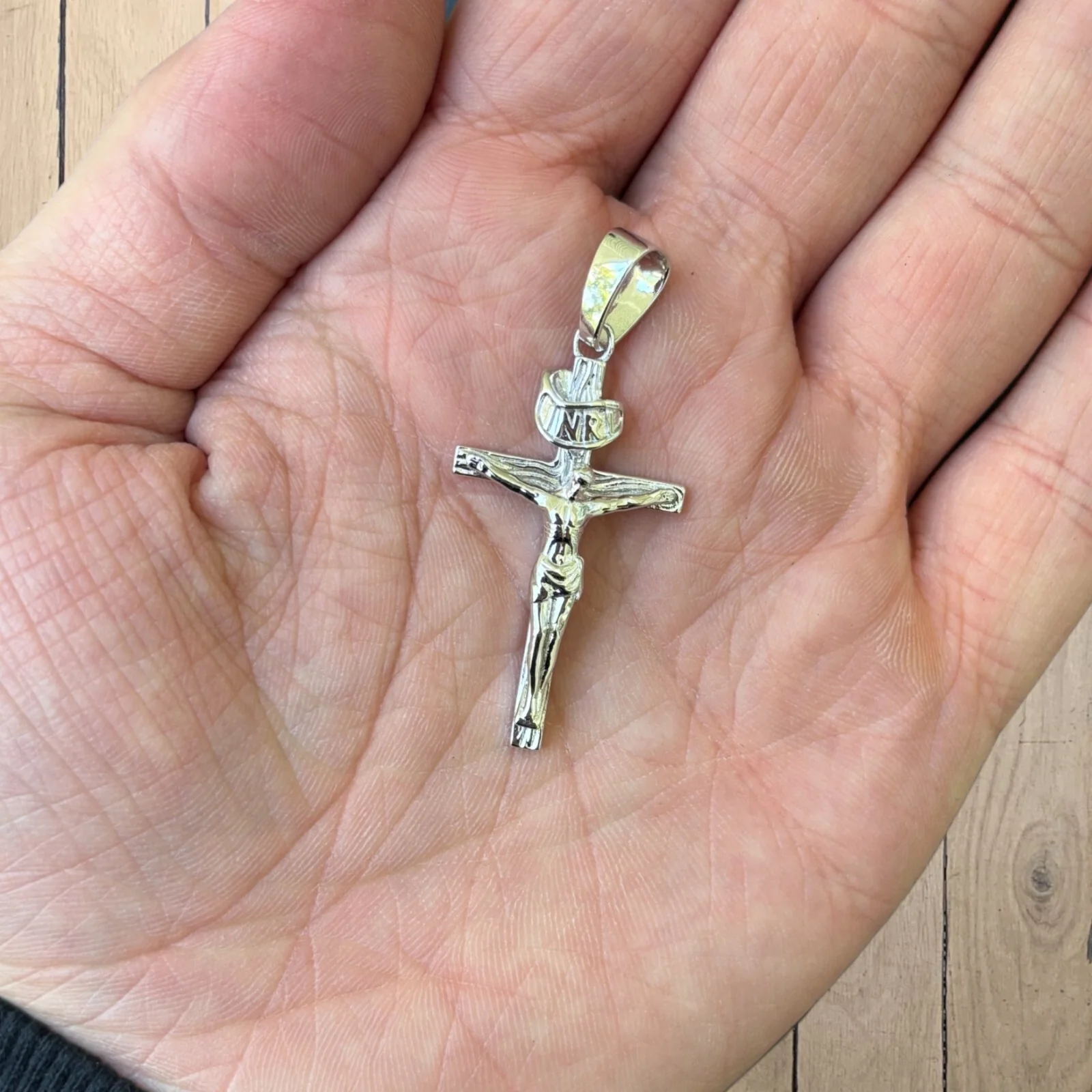 925 Sterling Silver Crucifix Cross Pendant - Medium - Image 5