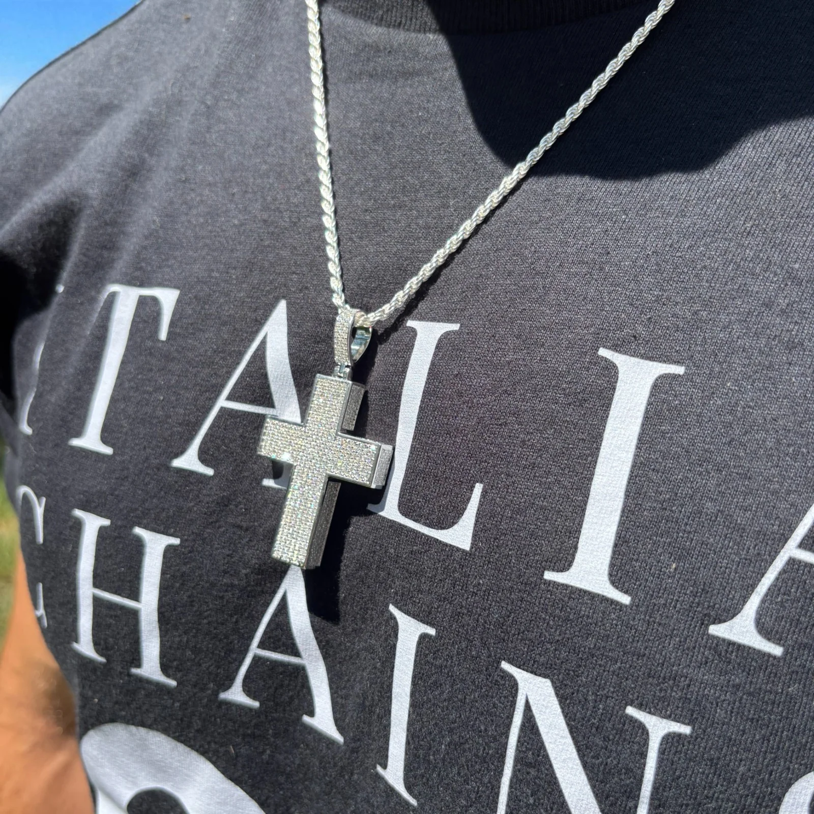 925 Sterling Silver 3D Cross Pendant With Moissanite - Medium - Image 14