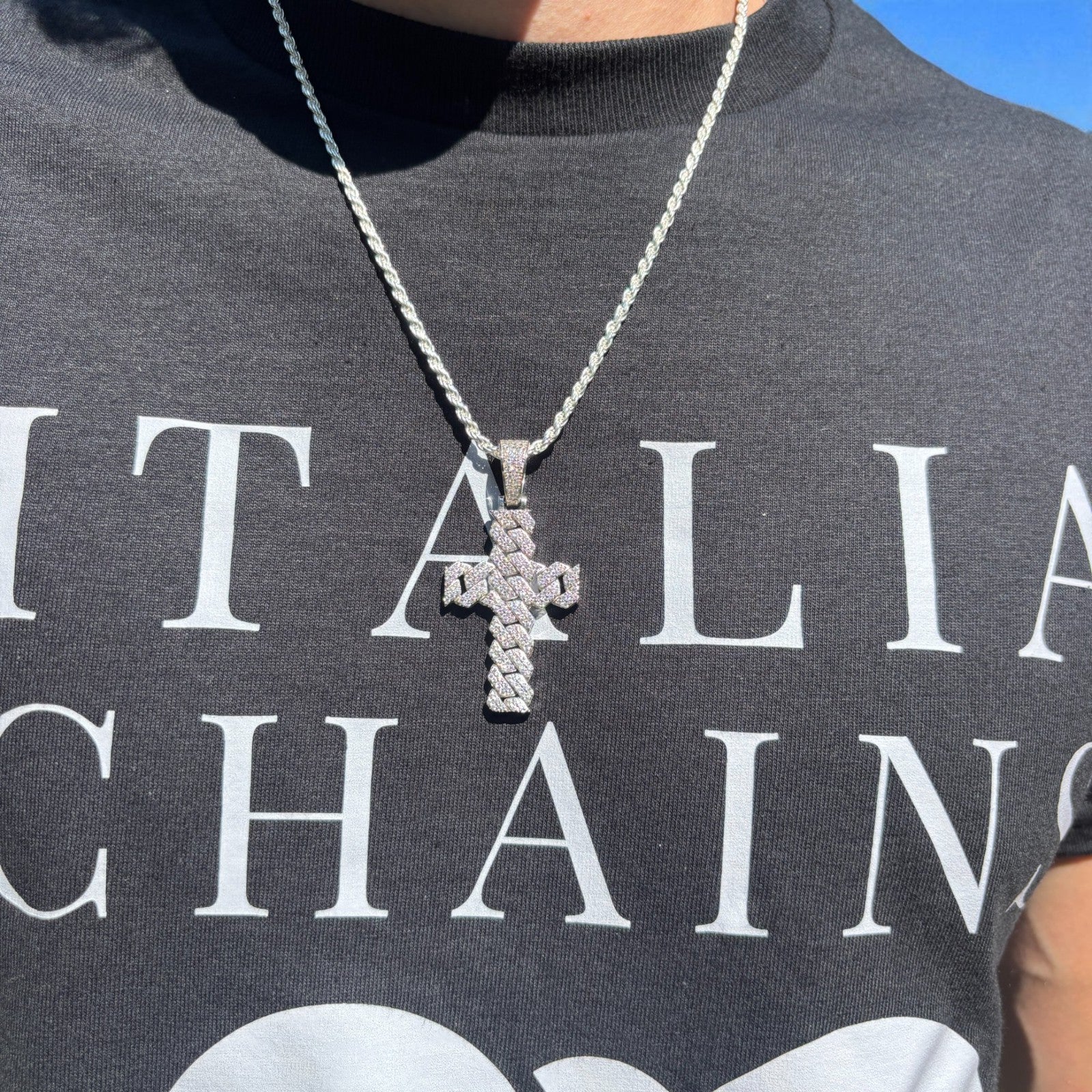 925 Sterling Silver Cuban Prong Cross With Moissanite - Medium - Image 12