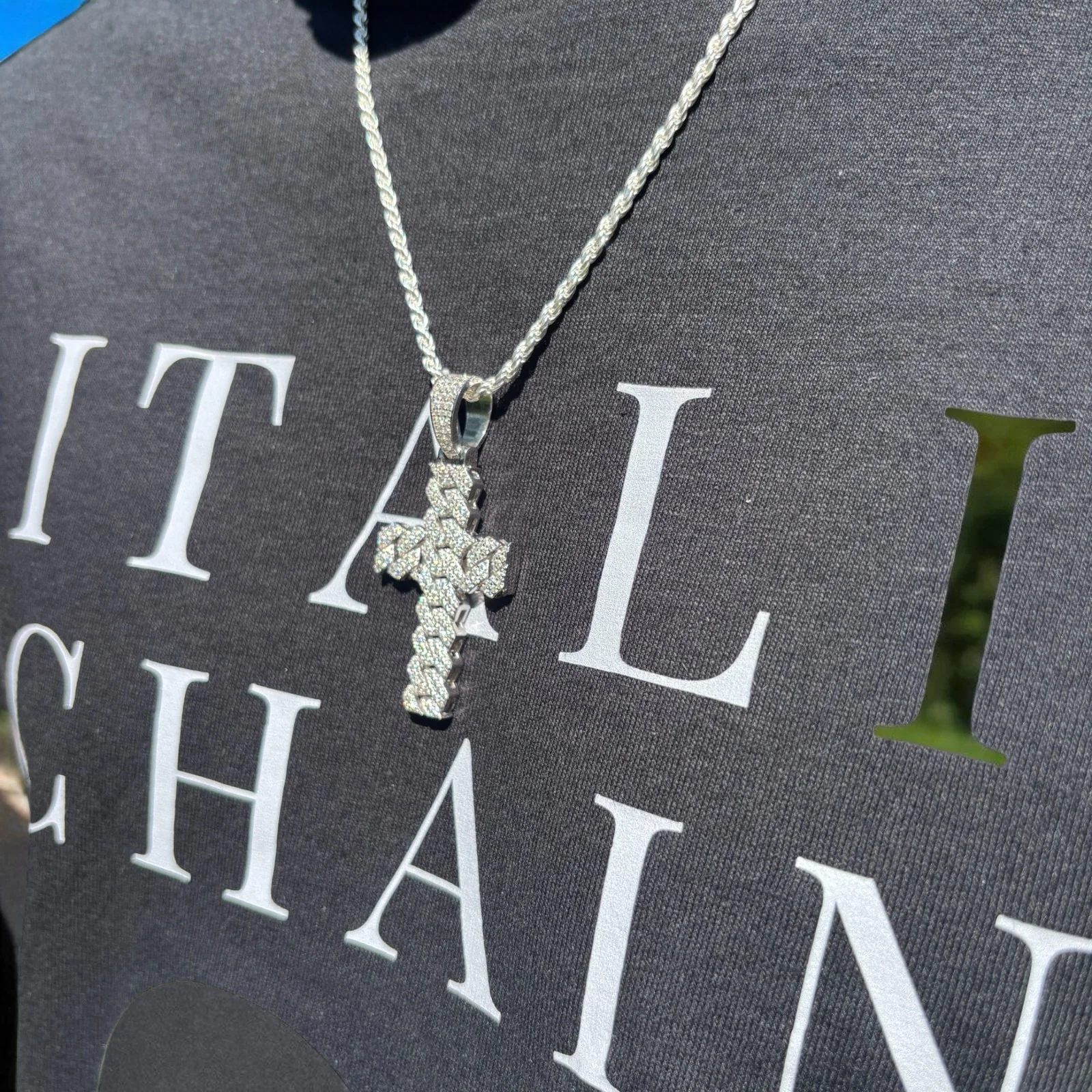 925 Sterling Silver Cuban Prong Cross With Moissanite - Medium - Image 13
