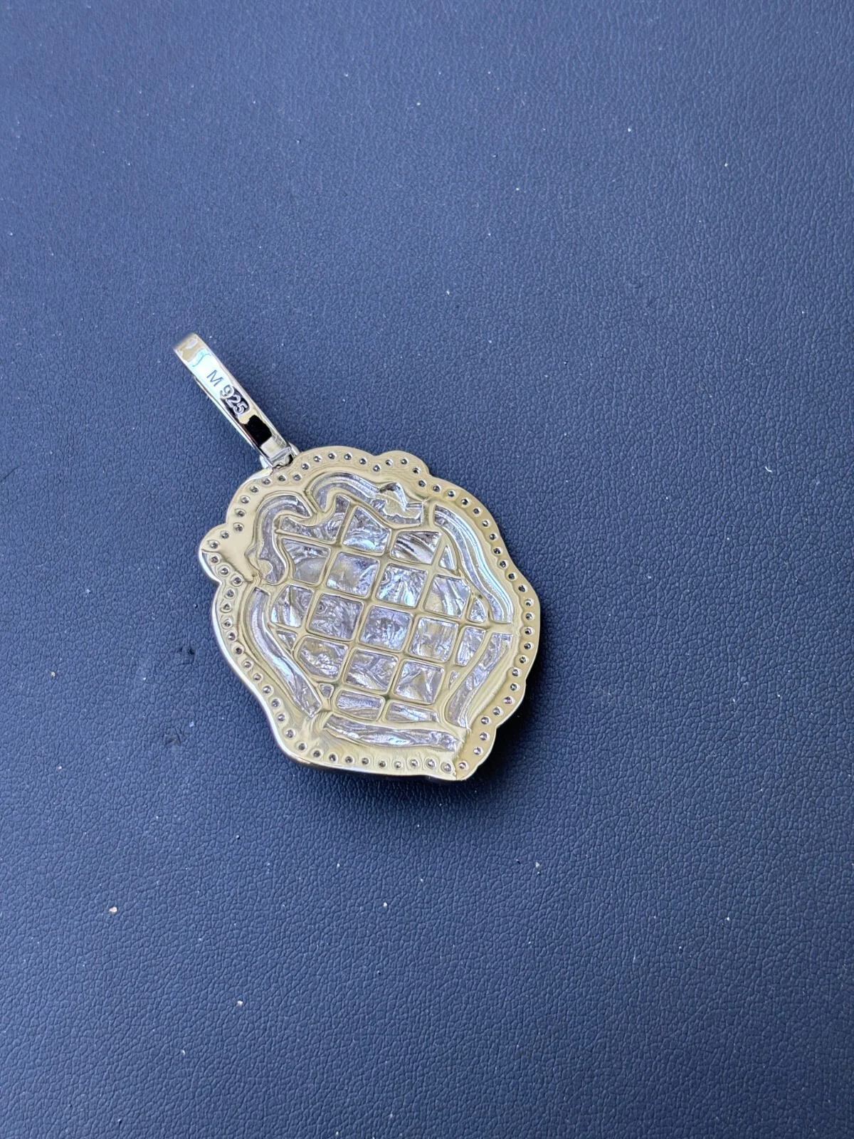 925 Sterling Silver Lion Head Pendant With Moissanite - Medium - Image 6