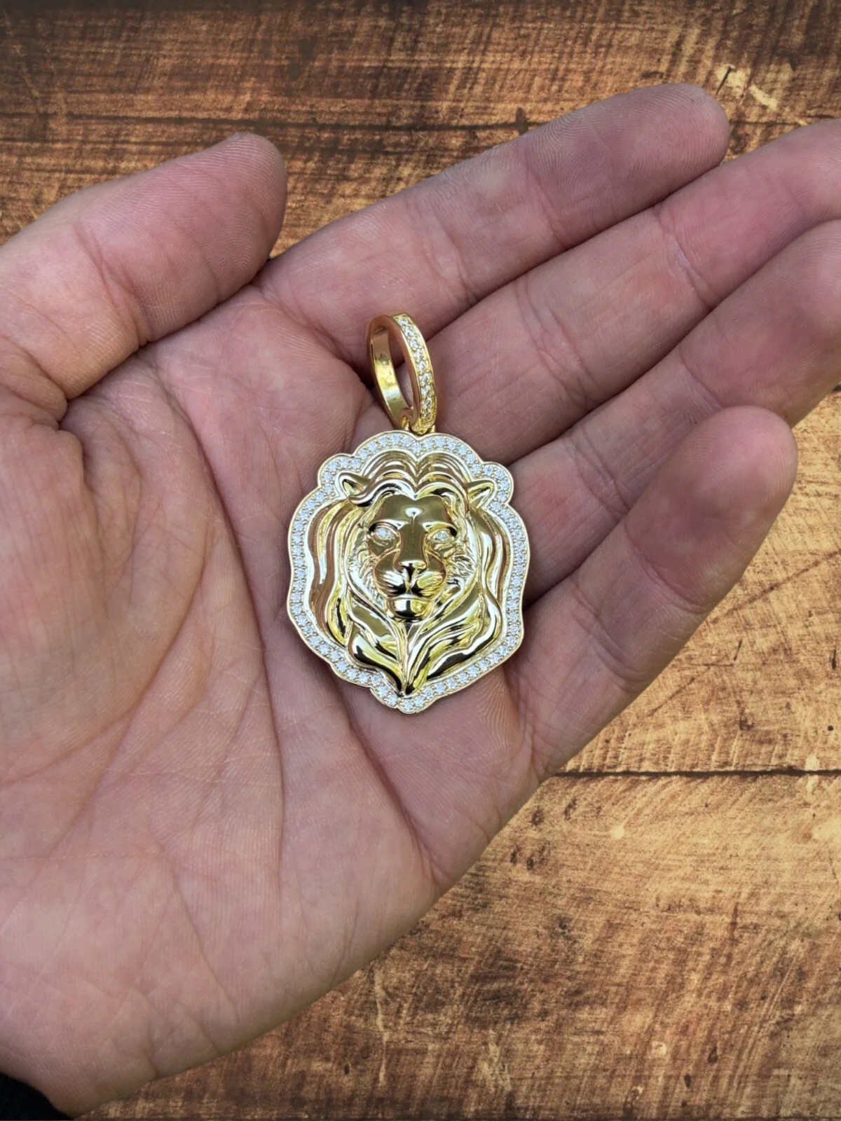 925 Sterling Silver Lion Head Pendant With Moissanite - Medium - Image 7