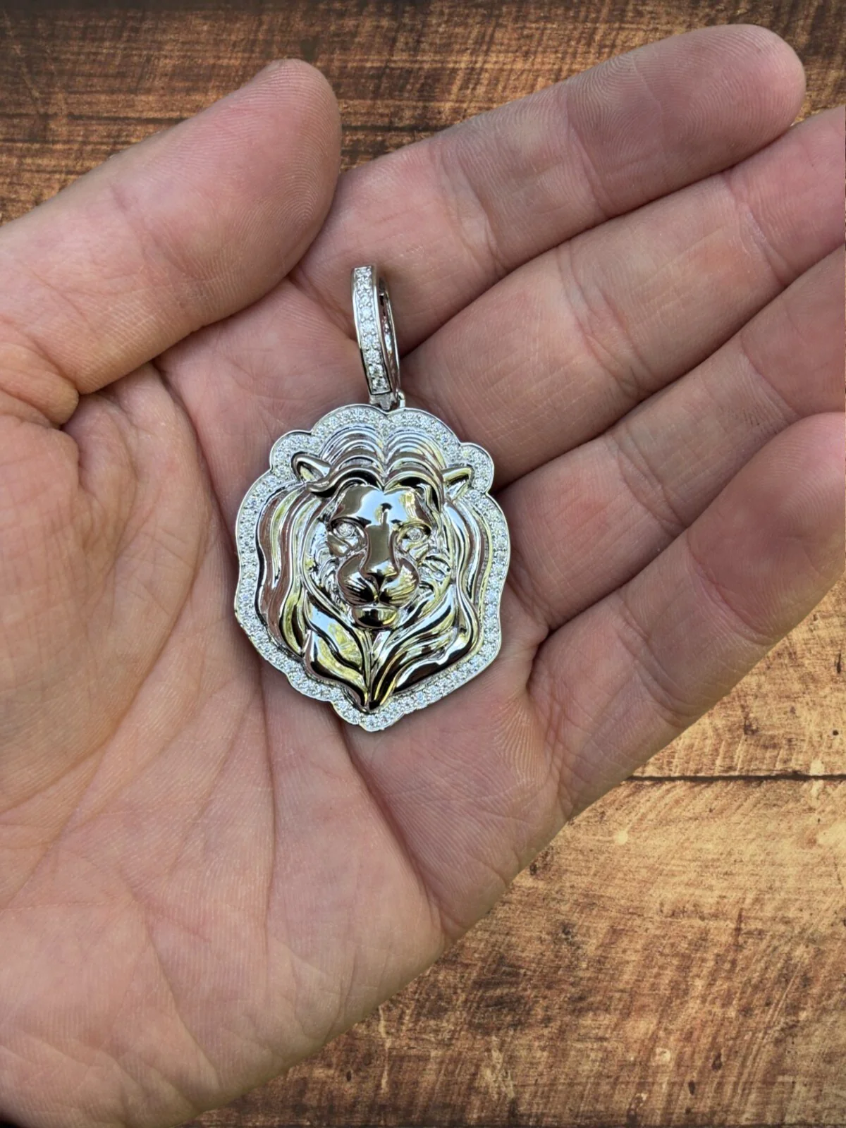 925 Sterling Silver Lion Head Pendant With Moissanite - Medium - Image 8