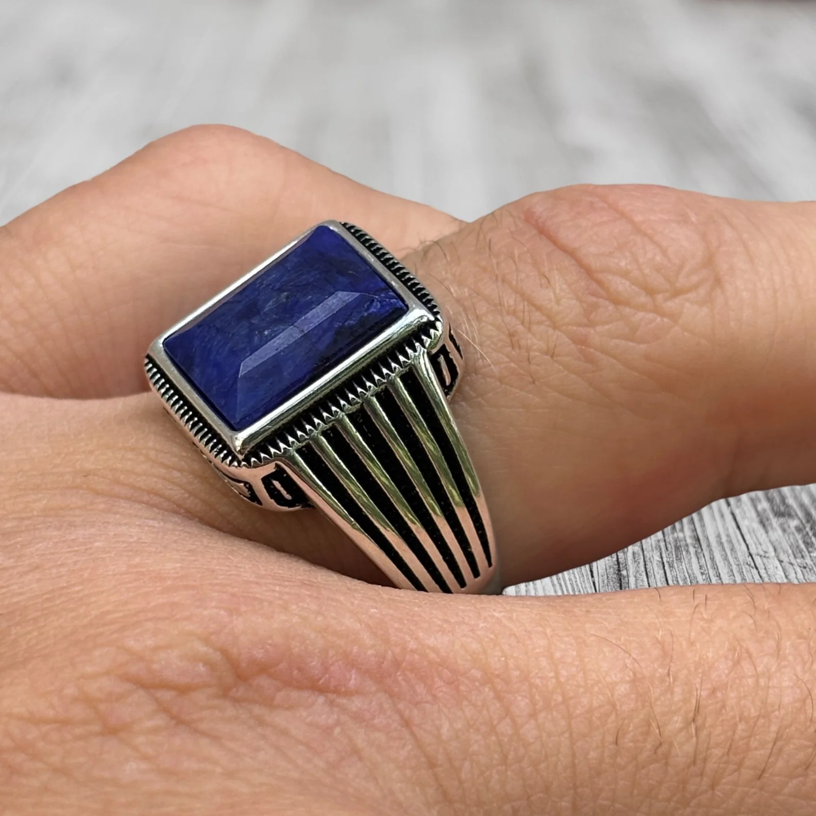 925 Sterling Silver Blue Sapphire Ring - Image 4