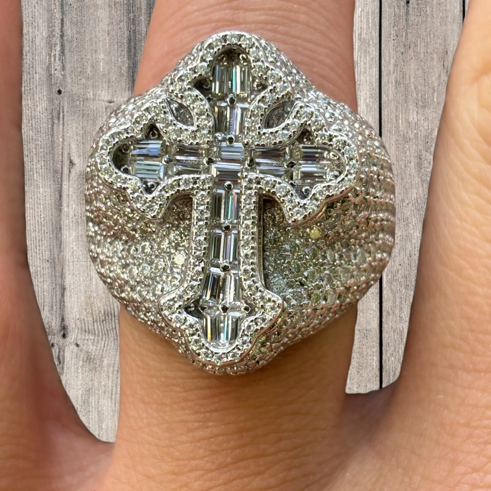 925 Sterling Silver Baguette Cross Ring With Moissanite - Image 4