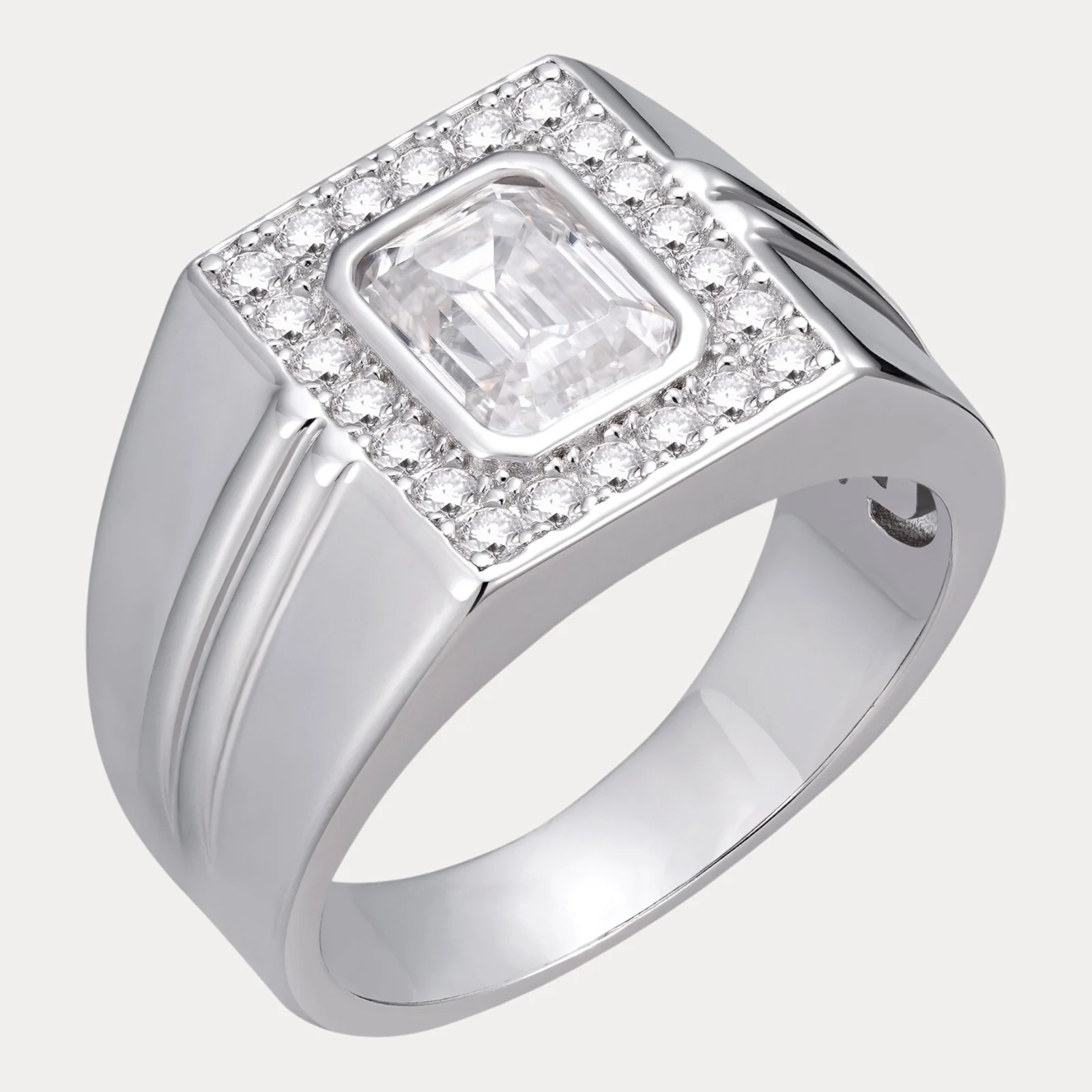 925 Sterling Silver Emerald Cut Ring With Moissanite